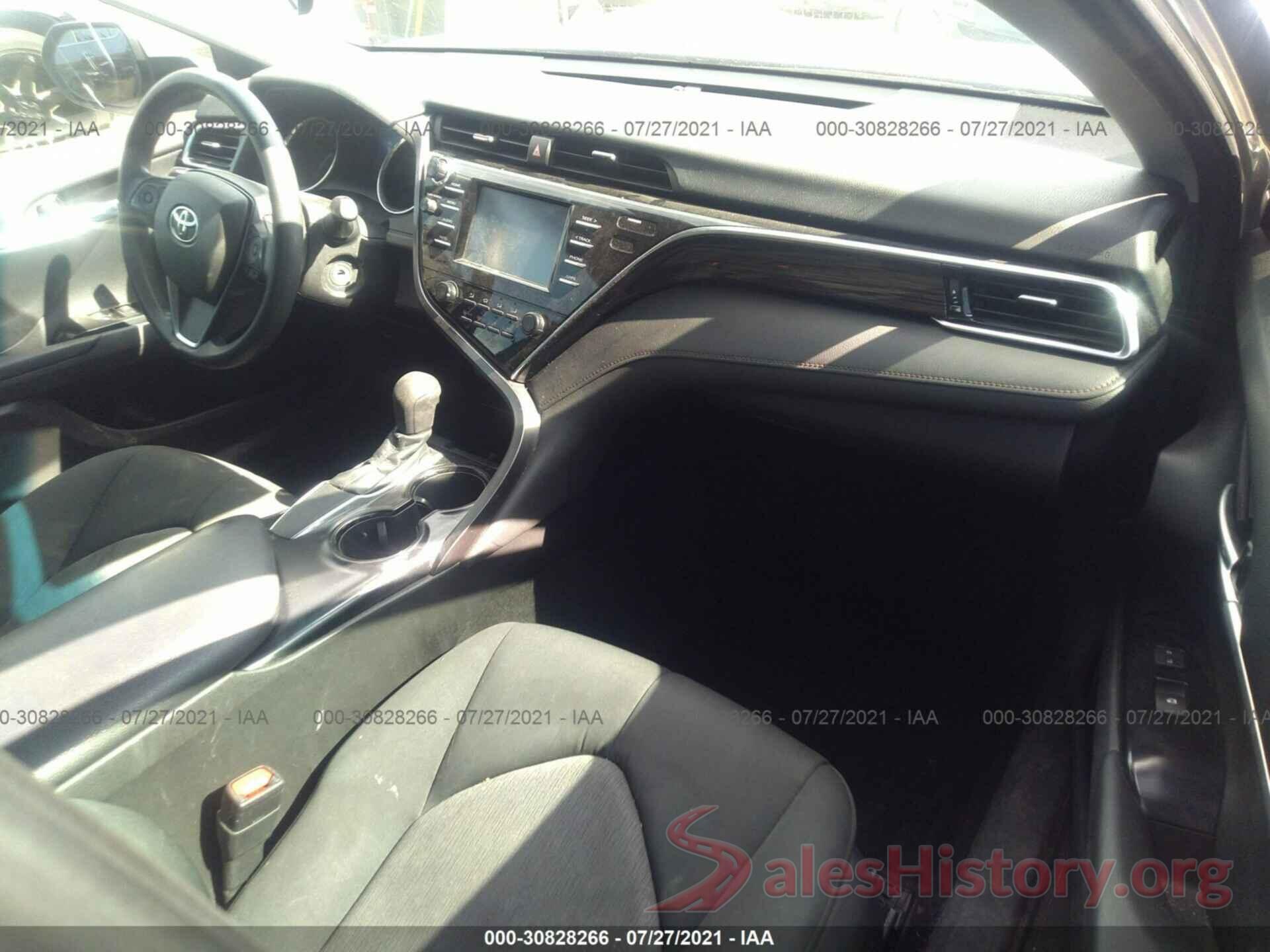 4T1B11HKXJU509942 2018 TOYOTA CAMRY