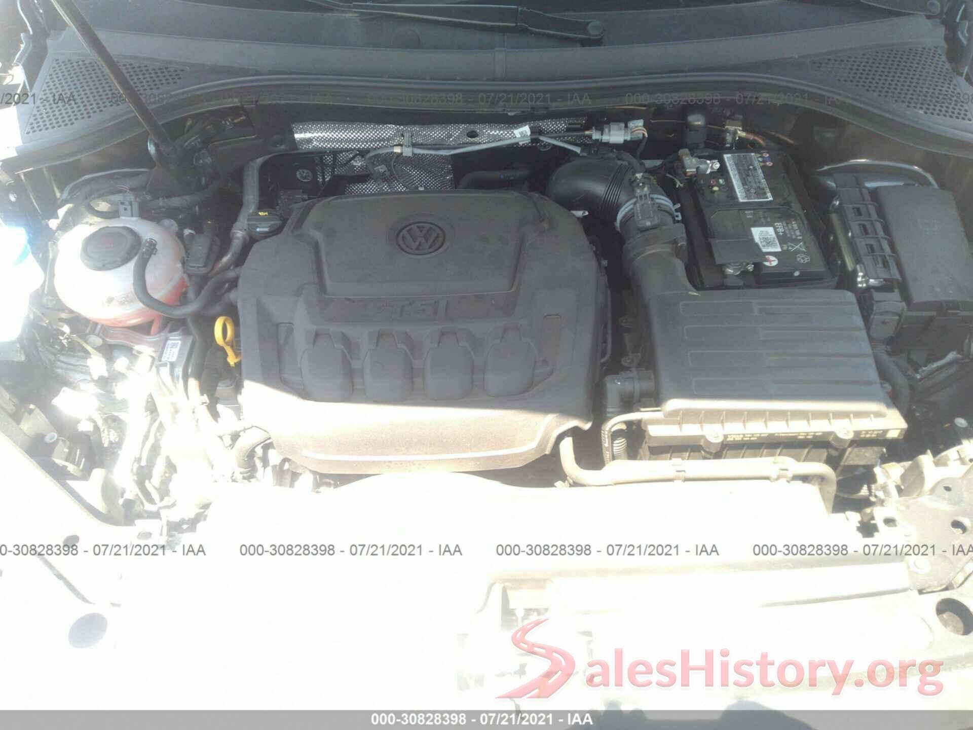 3VV2B7AX0LM059947 2020 VOLKSWAGEN TIGUAN