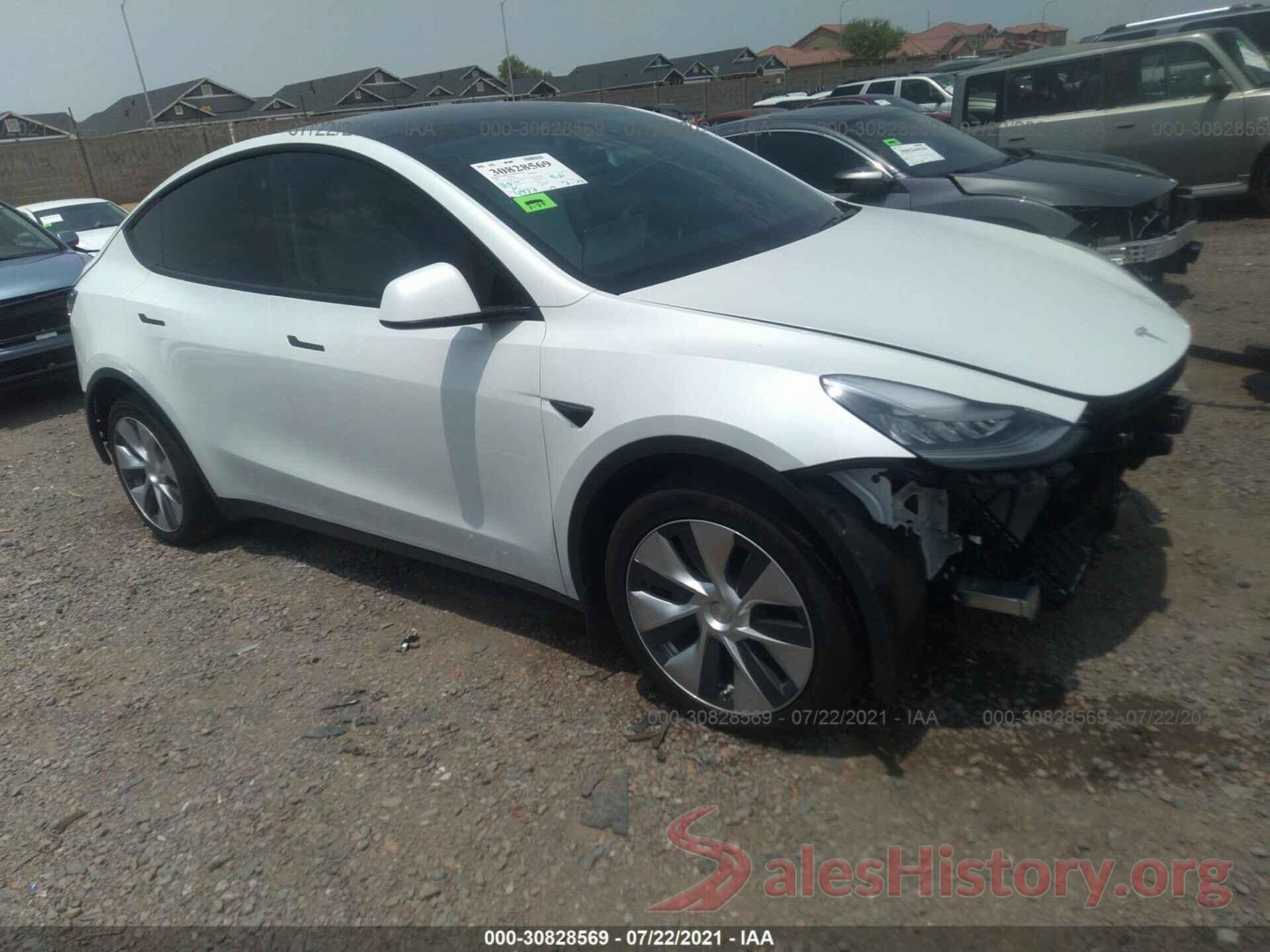 5YJYGDEE6LF020916 2020 TESLA MODEL Y