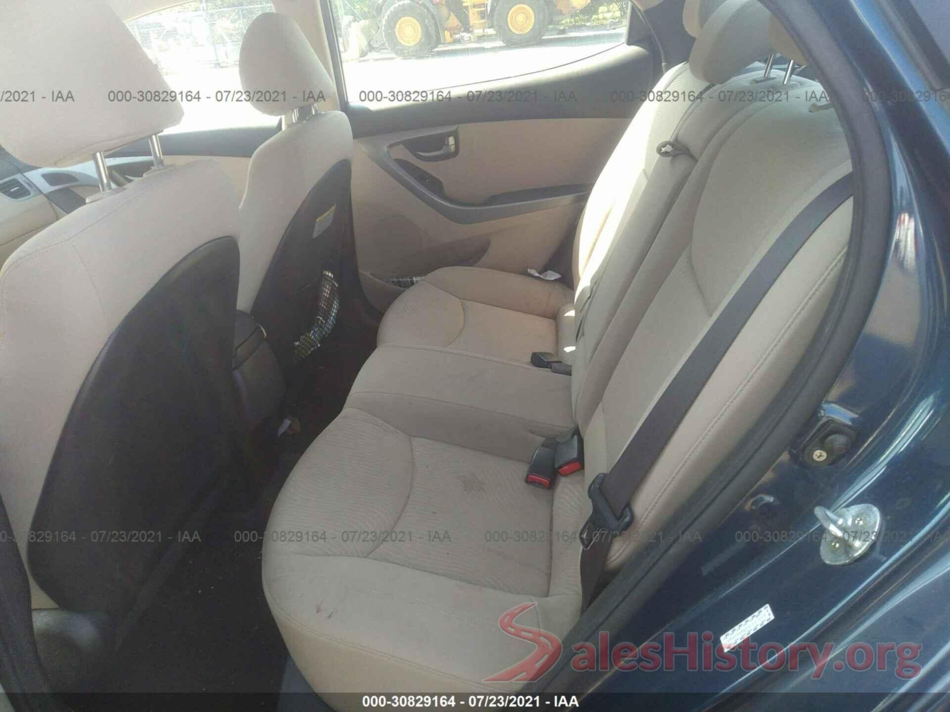 KMHDH4AE1GU587013 2016 HYUNDAI ELANTRA