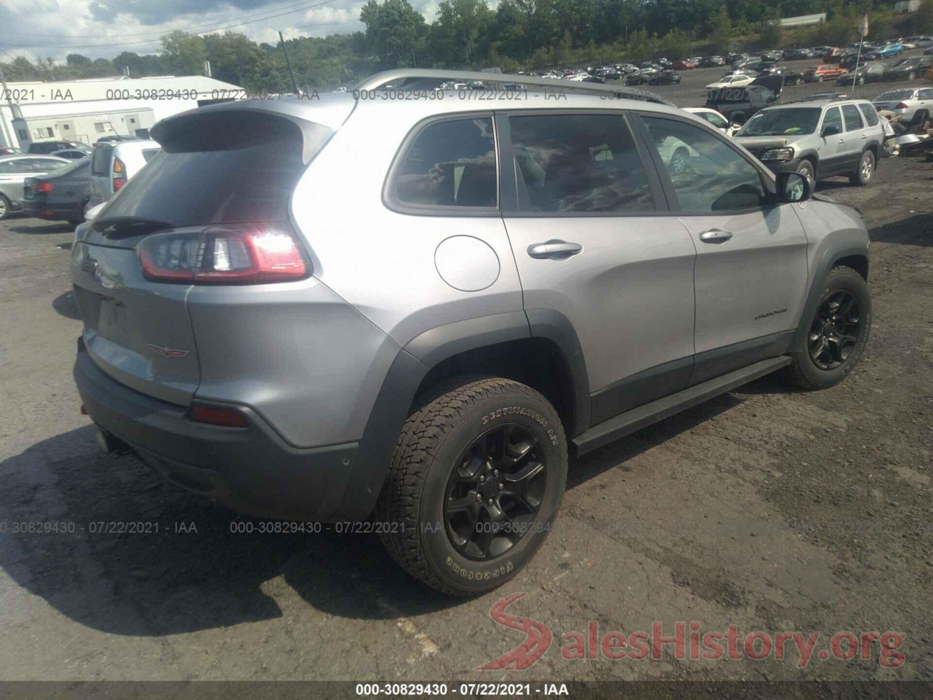 1C4PJMBX1KD396870 2019 JEEP CHEROKEE