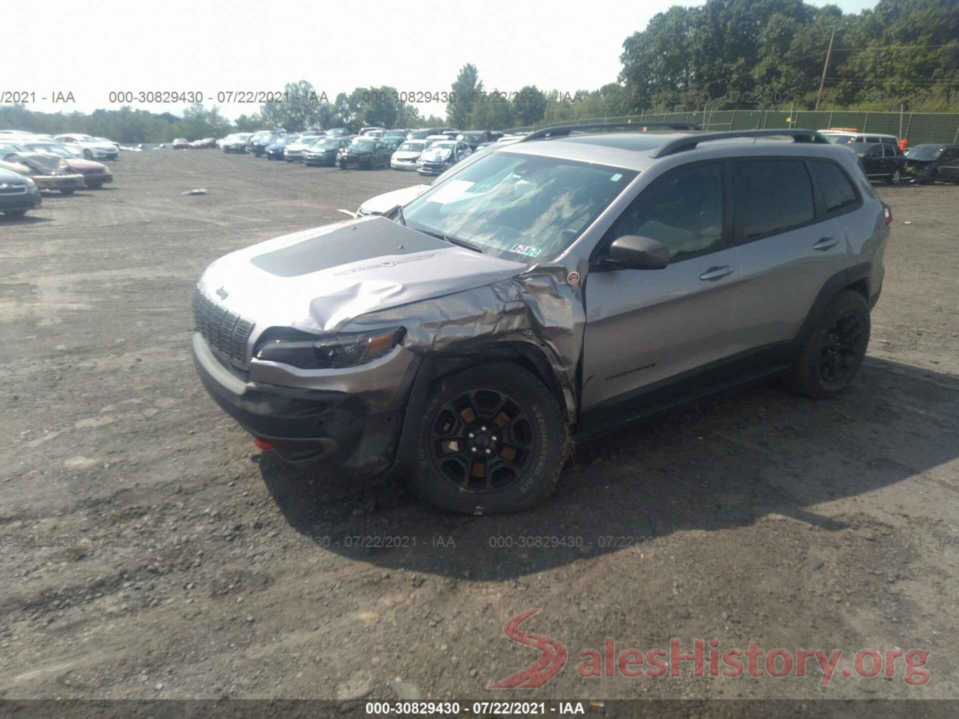 1C4PJMBX1KD396870 2019 JEEP CHEROKEE