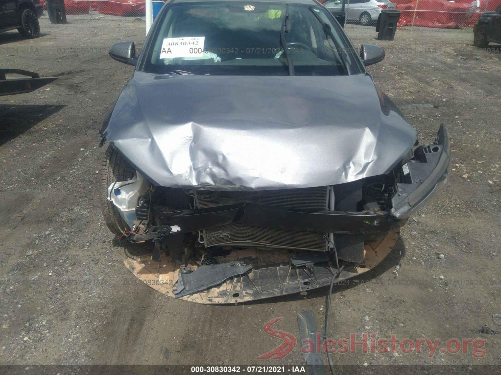 5NPD84LF5JH385528 2018 HYUNDAI ELANTRA