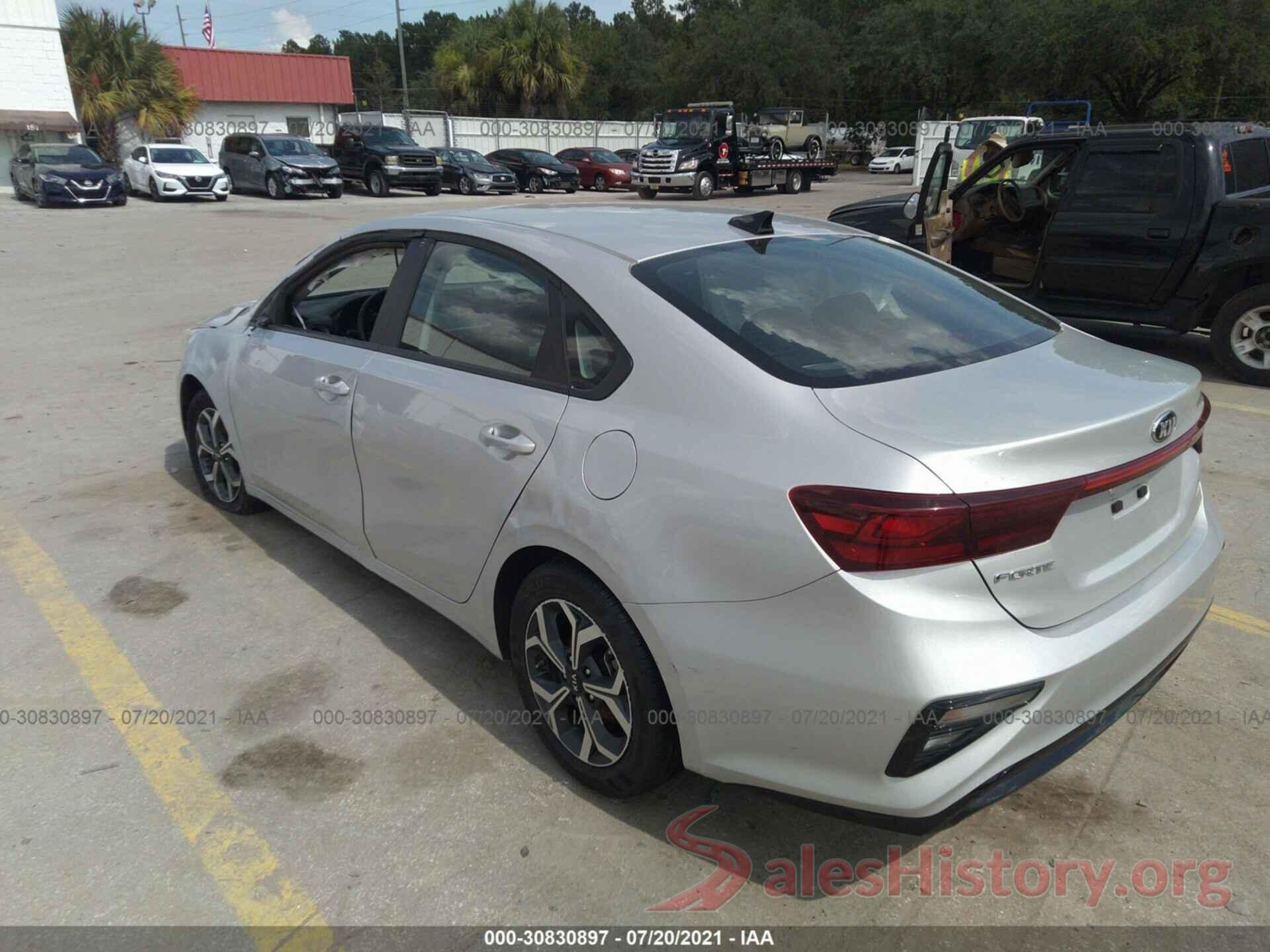 3KPF24AD7ME283166 2021 KIA FORTE