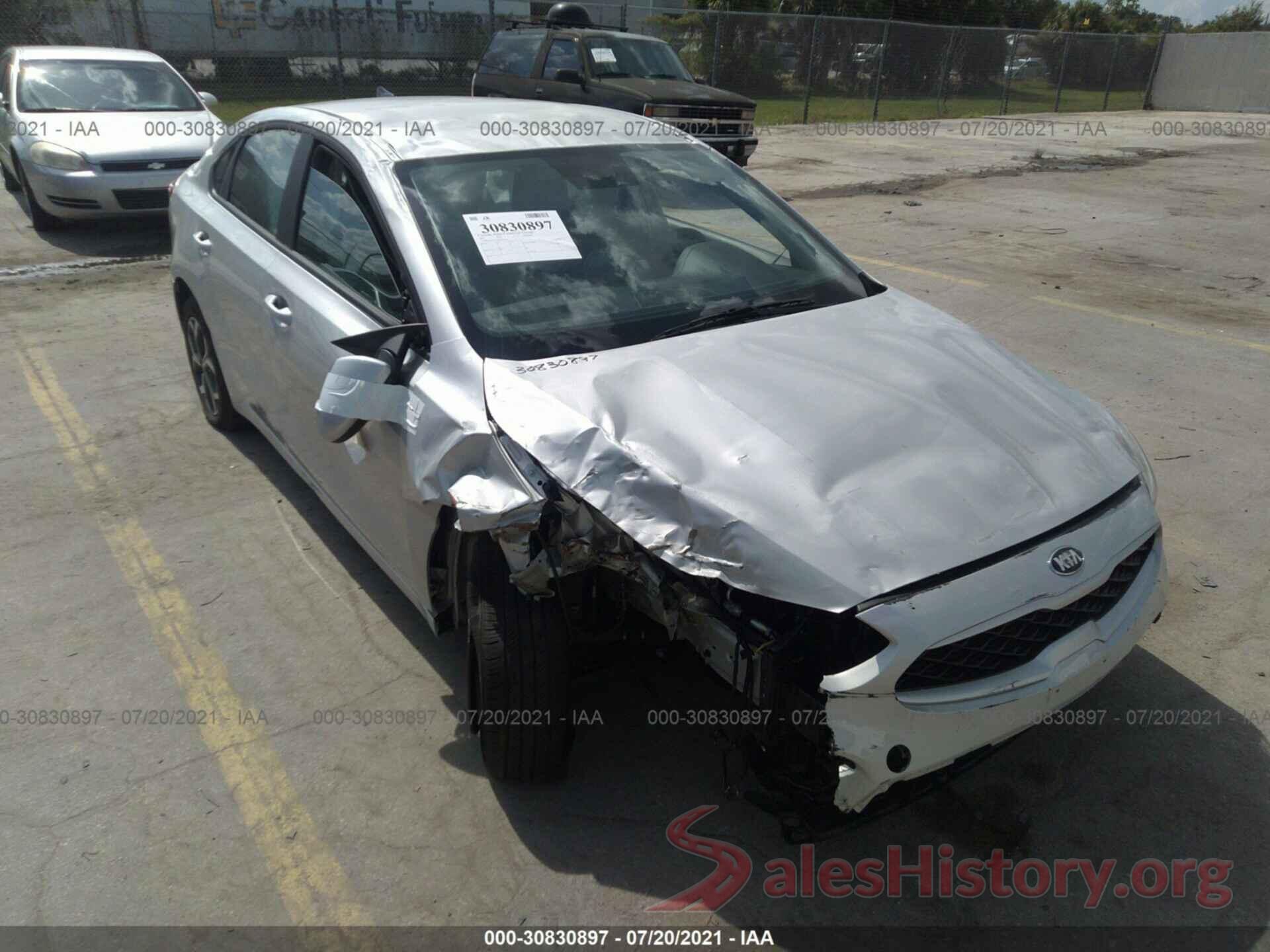 3KPF24AD7ME283166 2021 KIA FORTE