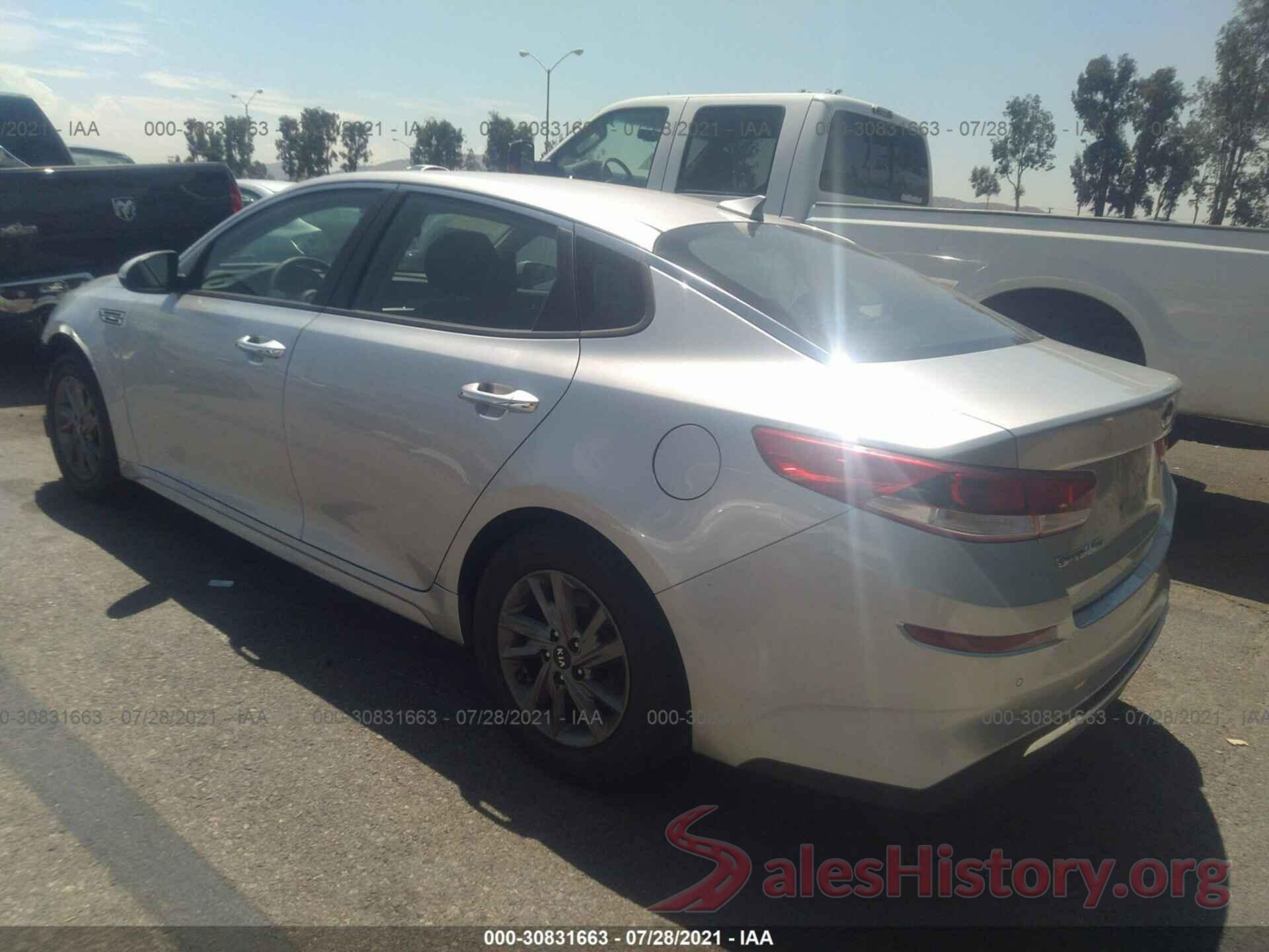 5XXGT4L36KG333470 2019 KIA OPTIMA