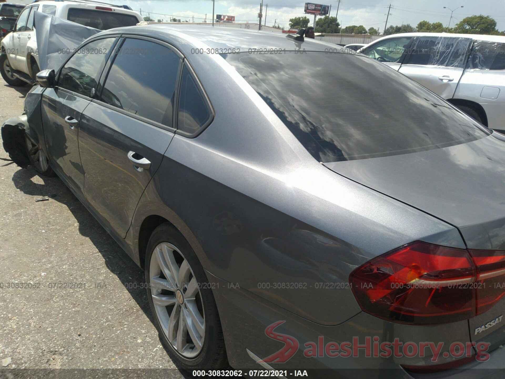 1VWLA7A3XKC013753 2019 VOLKSWAGEN PASSAT