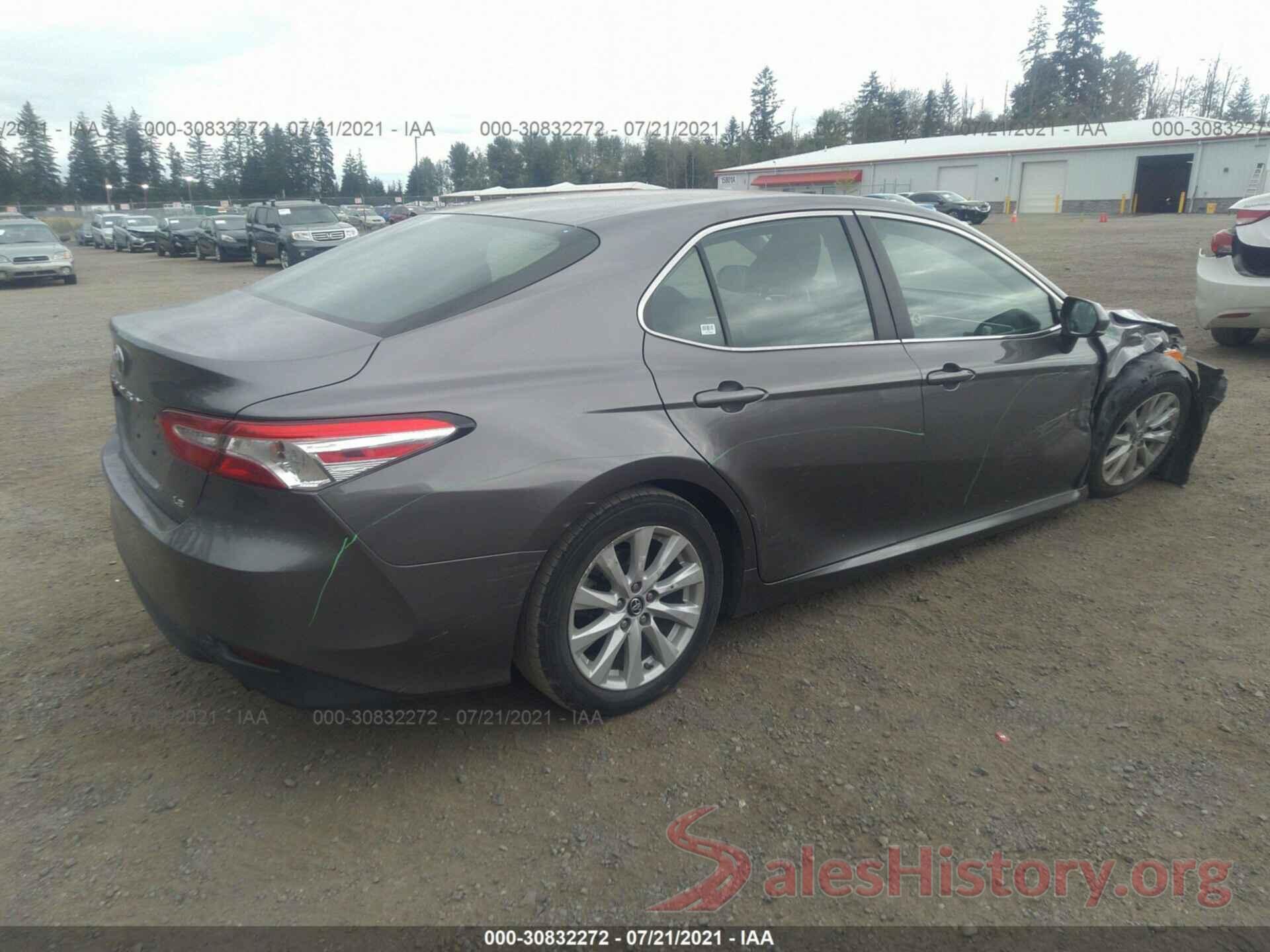 4T1B11HK4JU607400 2018 TOYOTA CAMRY