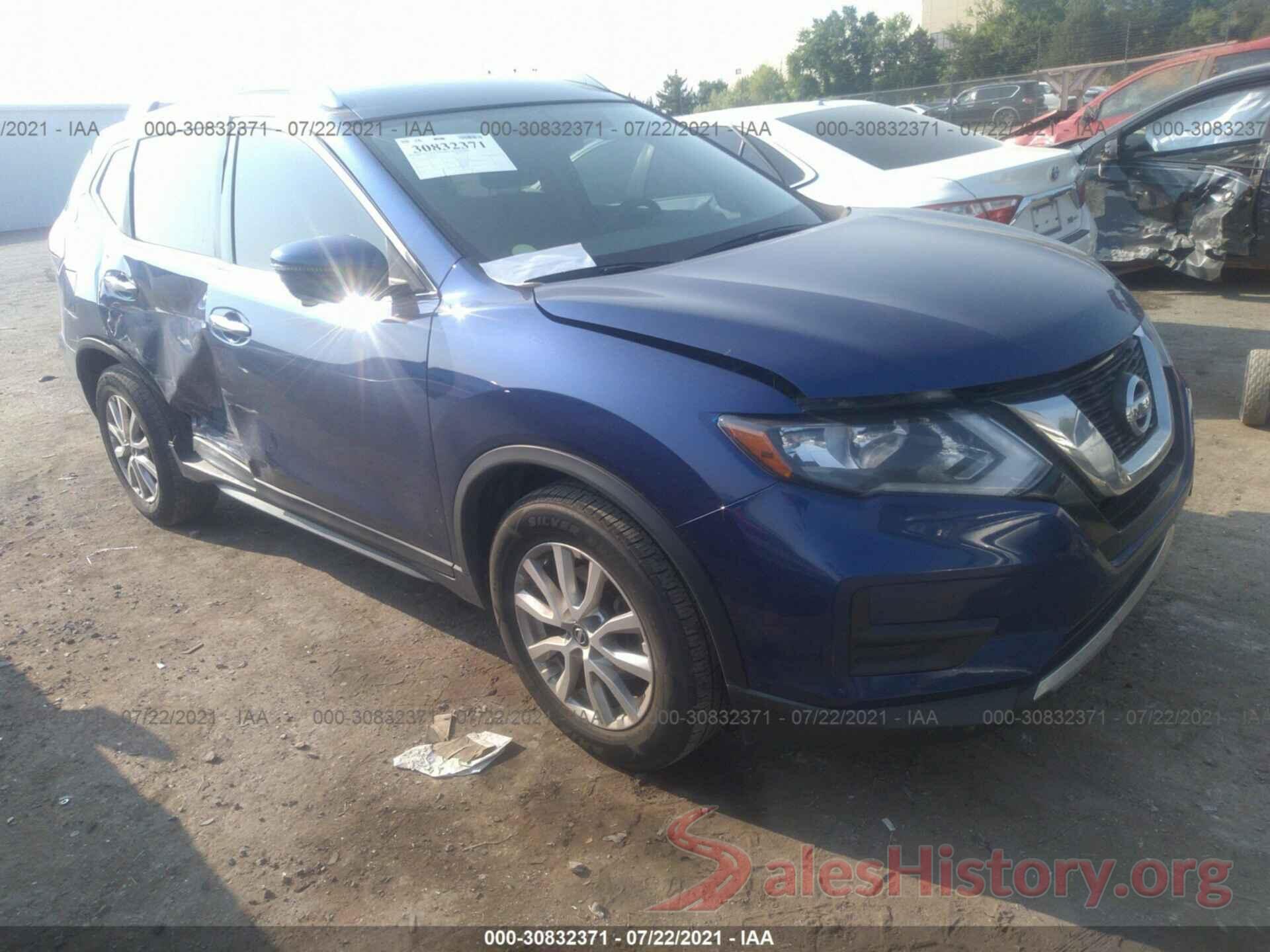 KNMAT2MT4HP569139 2017 NISSAN ROGUE