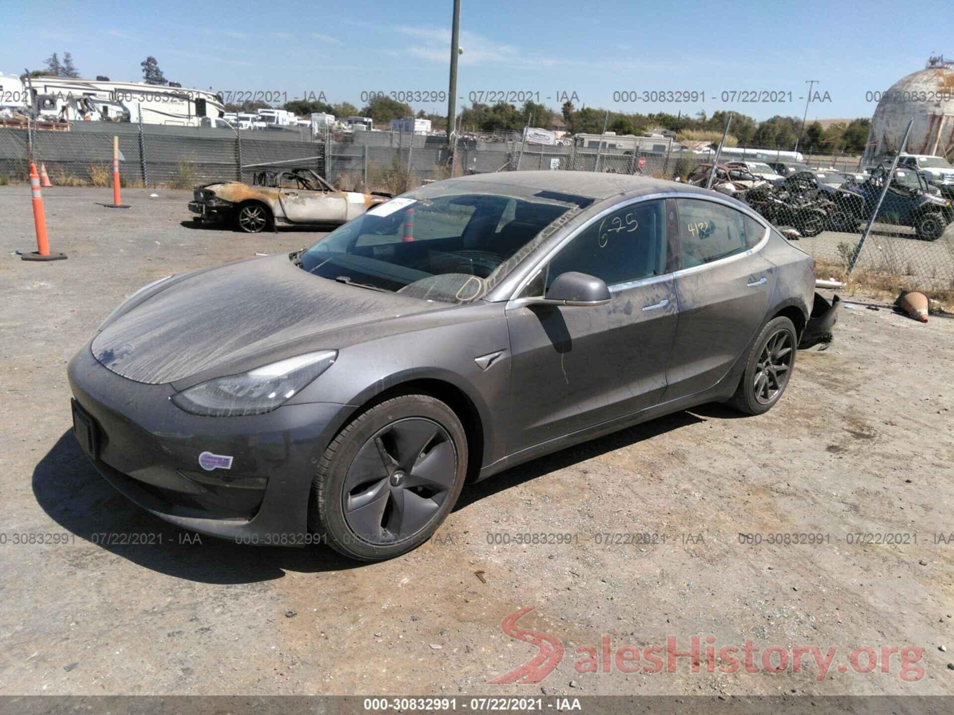 5YJ3E1EA8JF157896 2018 TESLA MODEL 3