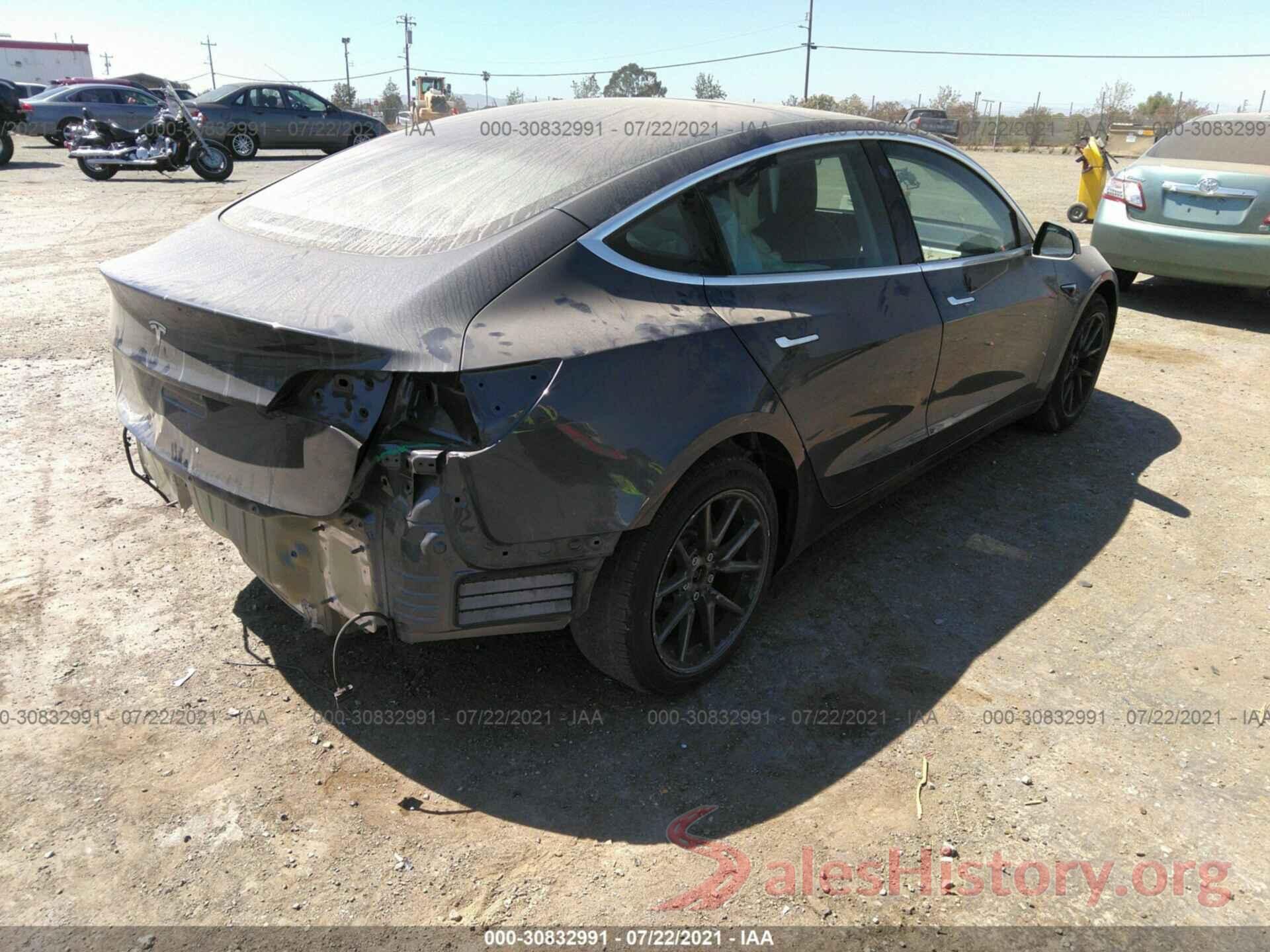 5YJ3E1EA8JF157896 2018 TESLA MODEL 3