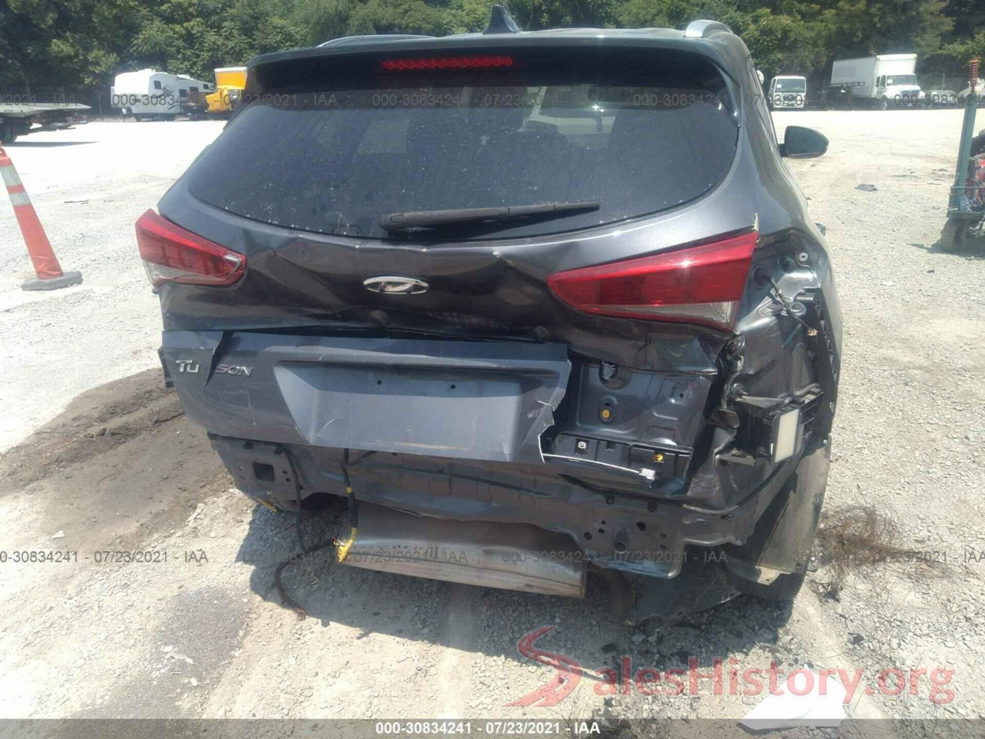 KM8J3CA43JU764378 2018 HYUNDAI TUCSON