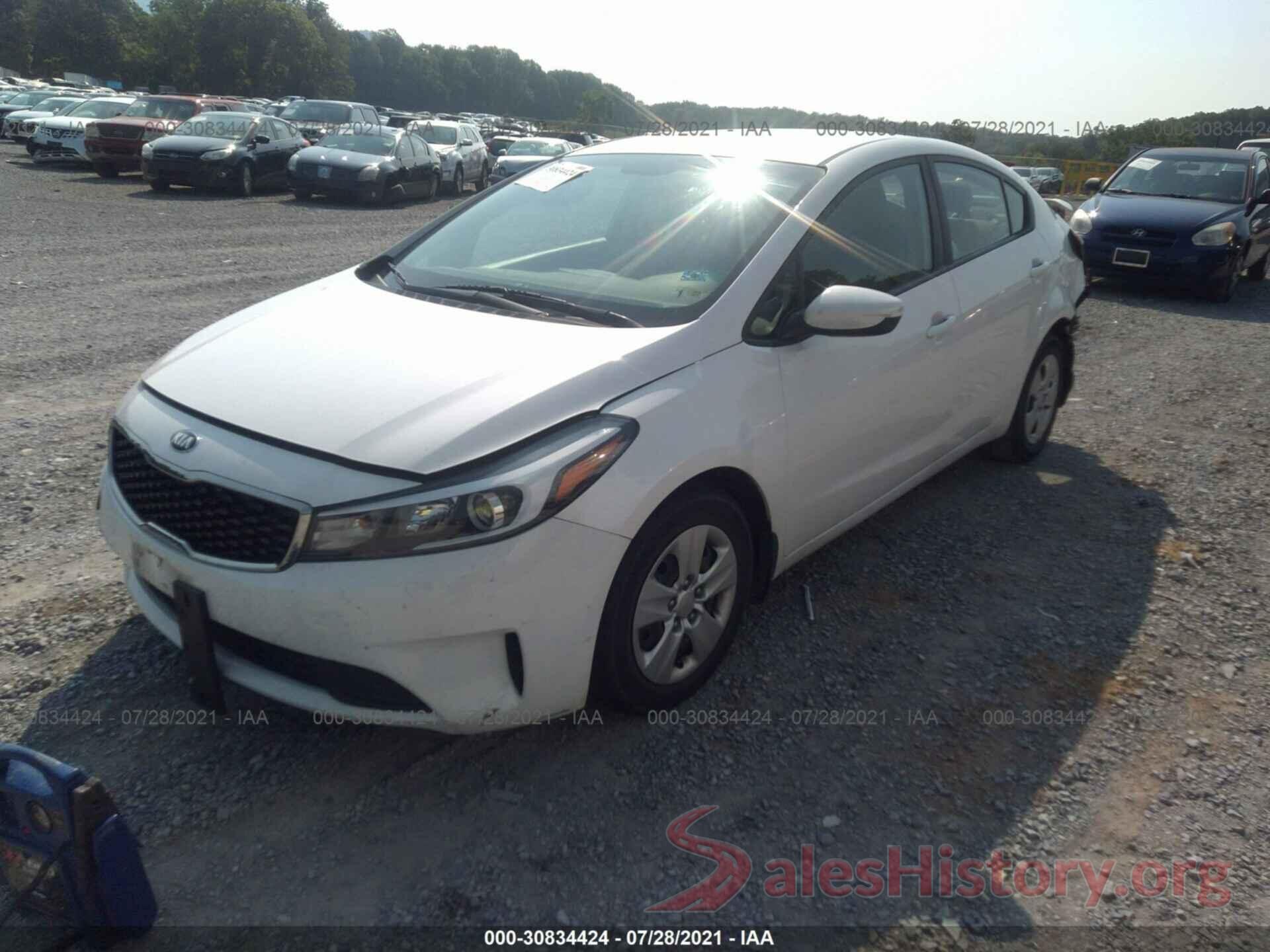 3KPFL4A78HE083250 2017 KIA FORTE