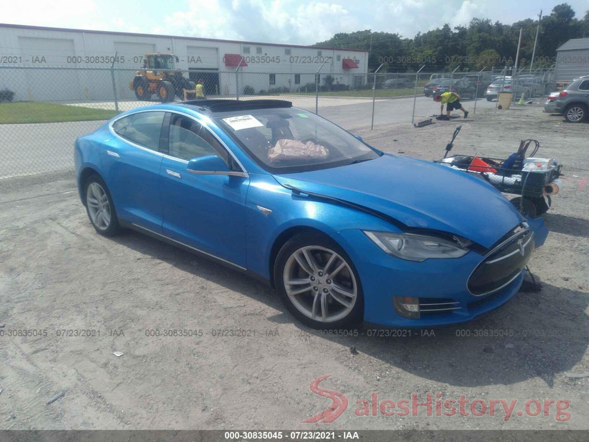 5YJSA1CN3DFP06812 2013 TESLA MODEL S