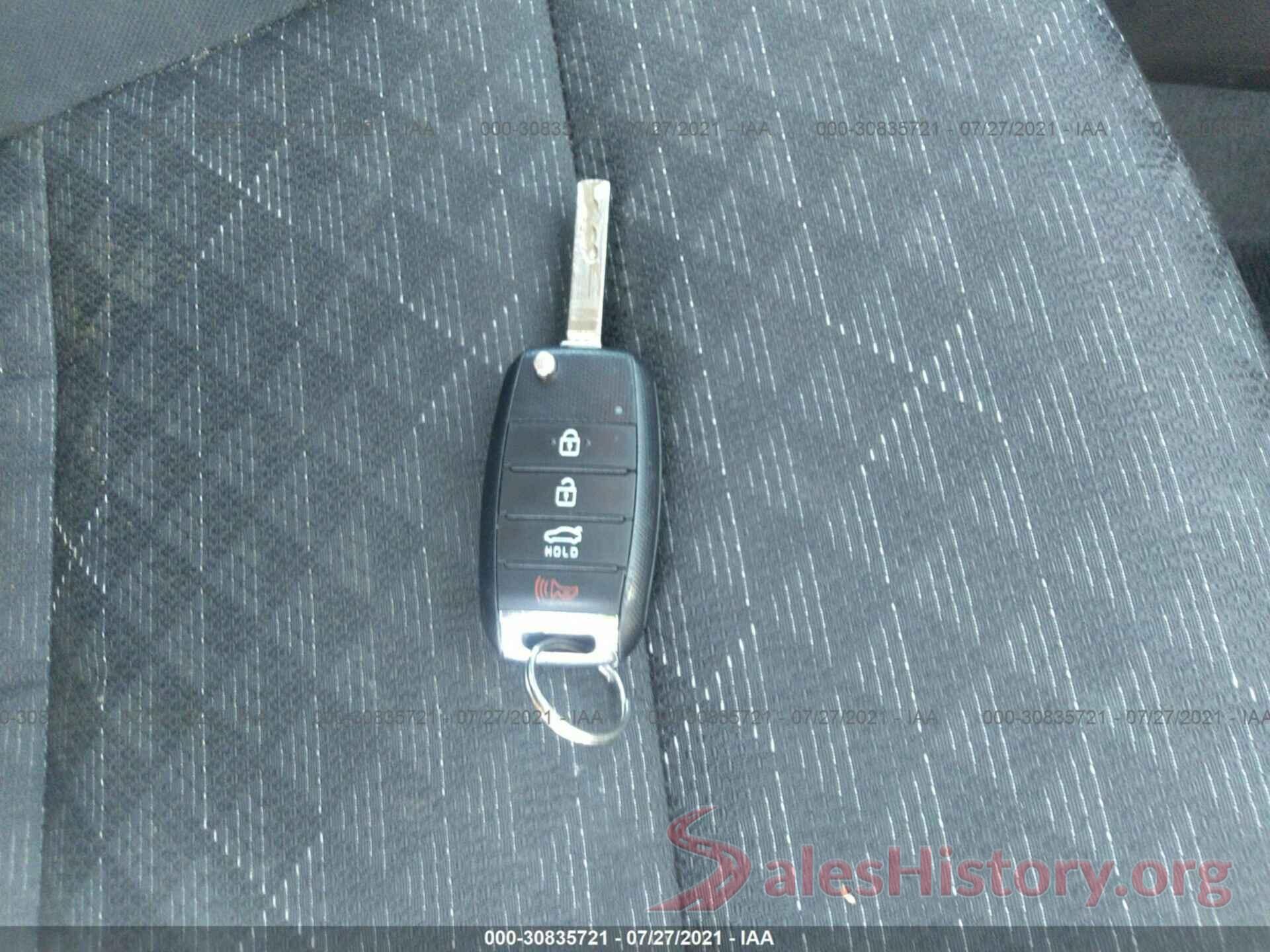 3KPA24AB2JE071134 2018 KIA RIO