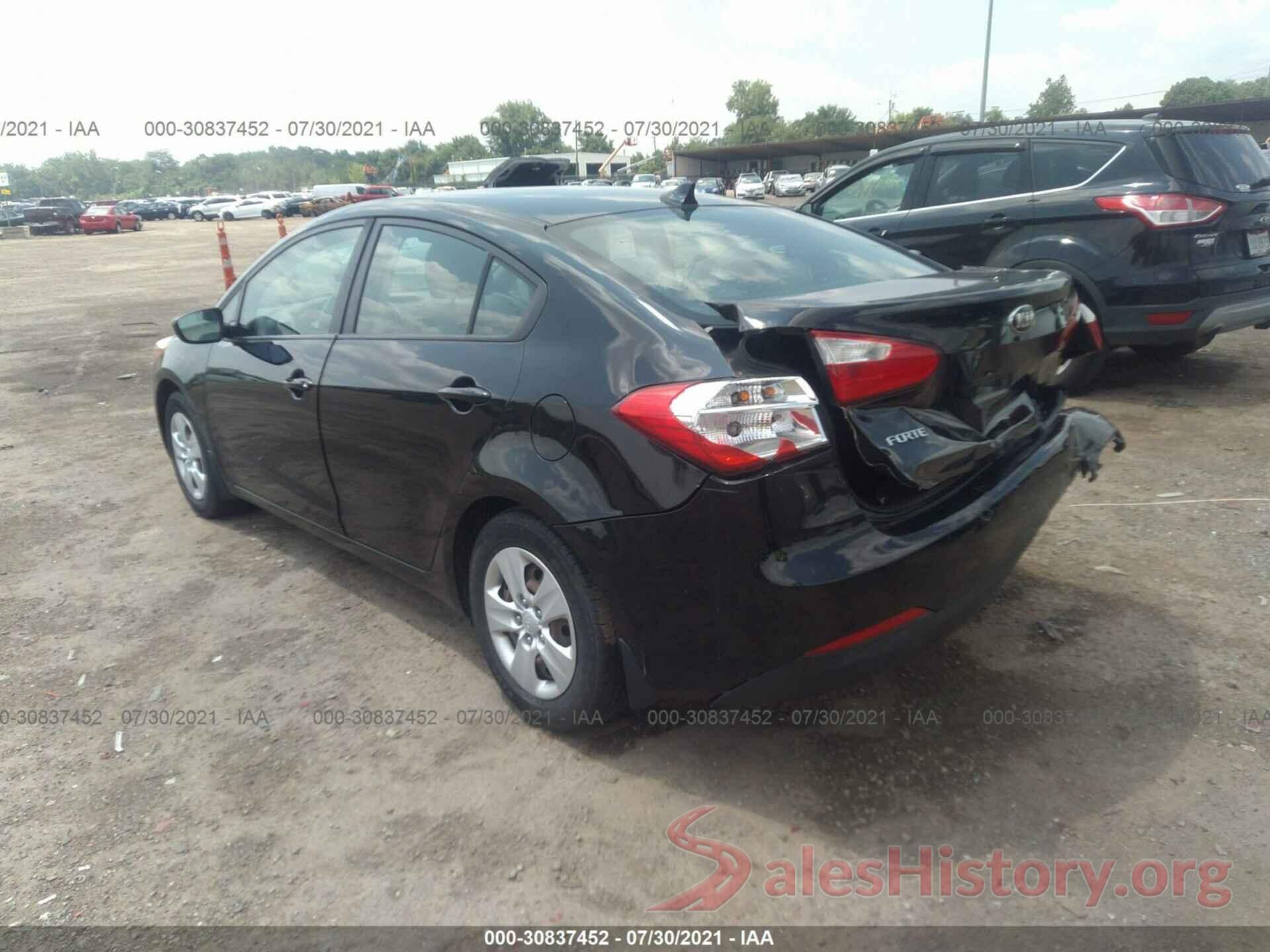 KNAFK4A67G5532967 2016 KIA FORTE