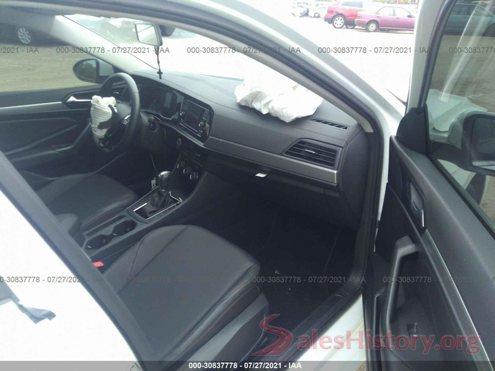 3VWCB7BU0KM213074 2019 VOLKSWAGEN JETTA