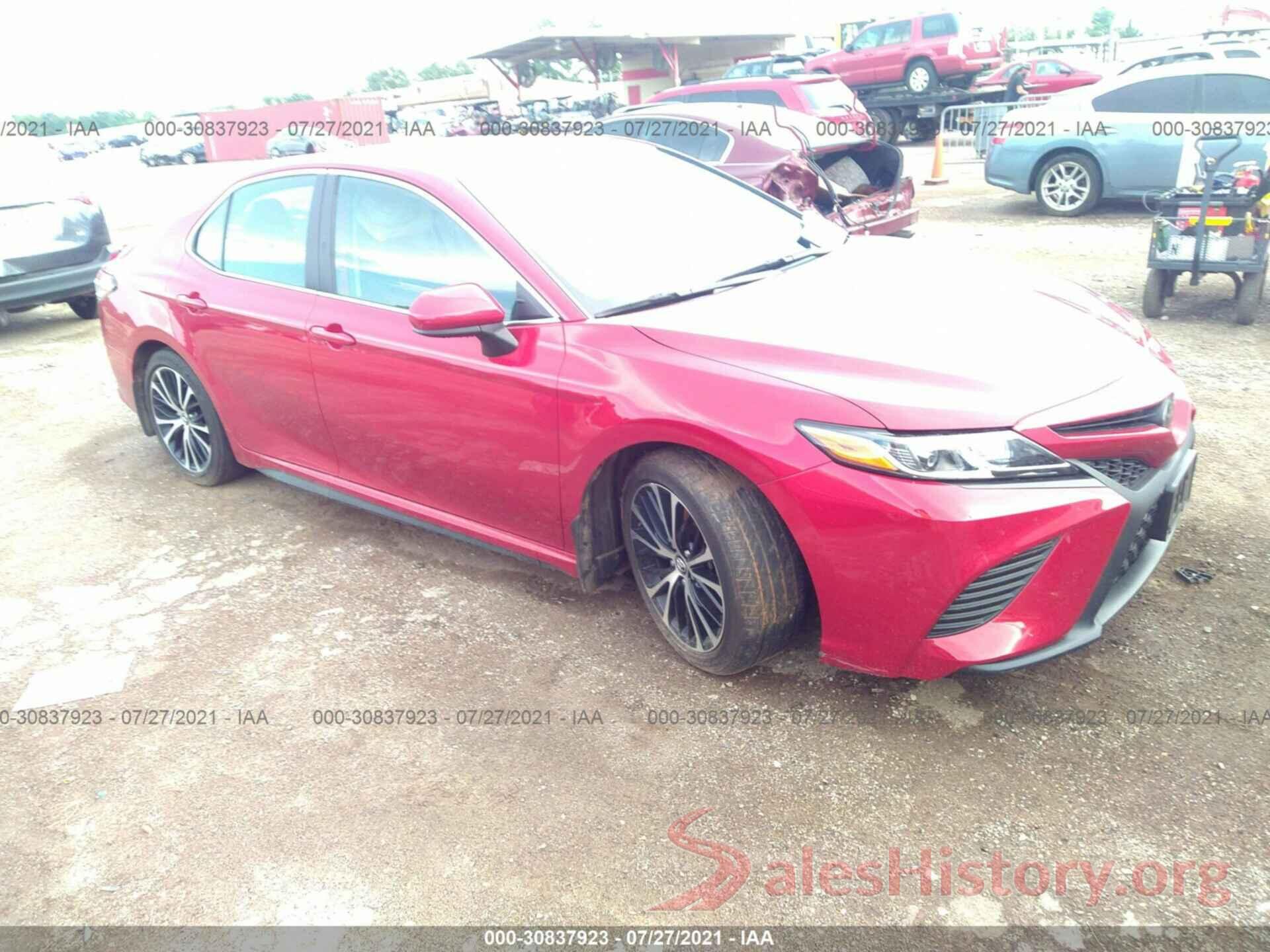 4T1G11AK0LU323328 2020 TOYOTA CAMRY