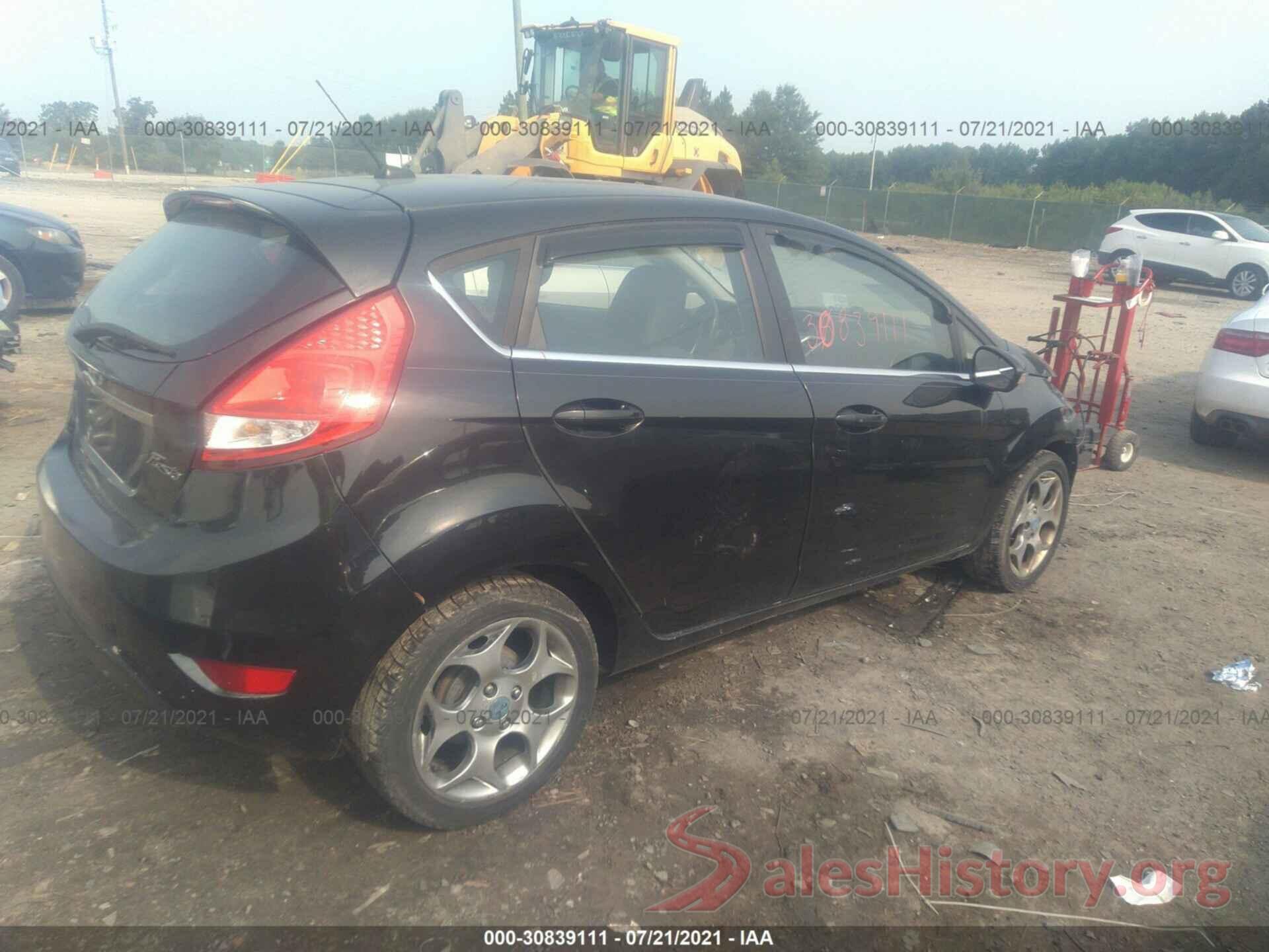 SALCP2BG1HH688725 2011 FORD FIESTA