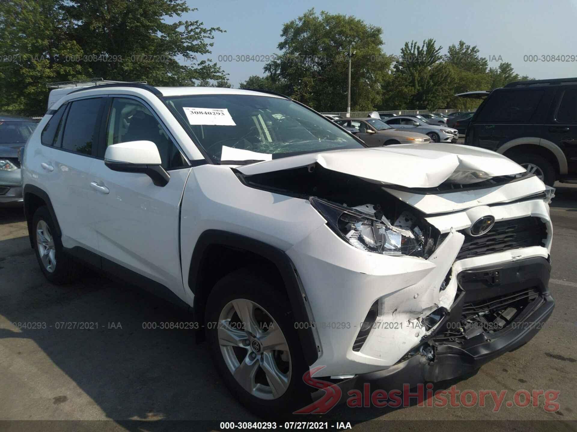 JTMP1RFV7KD017246 2019 TOYOTA RAV4