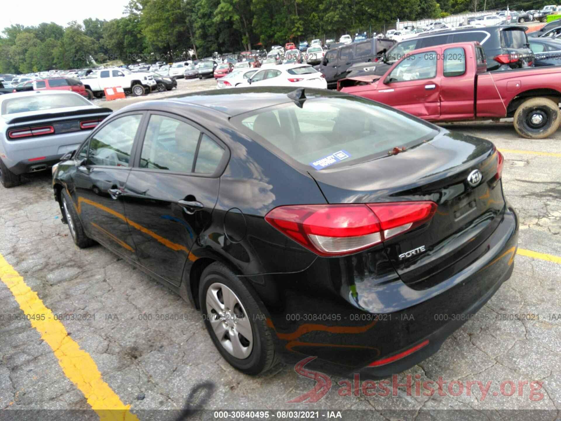 3KPFK4A75HE074993 2017 KIA FORTE