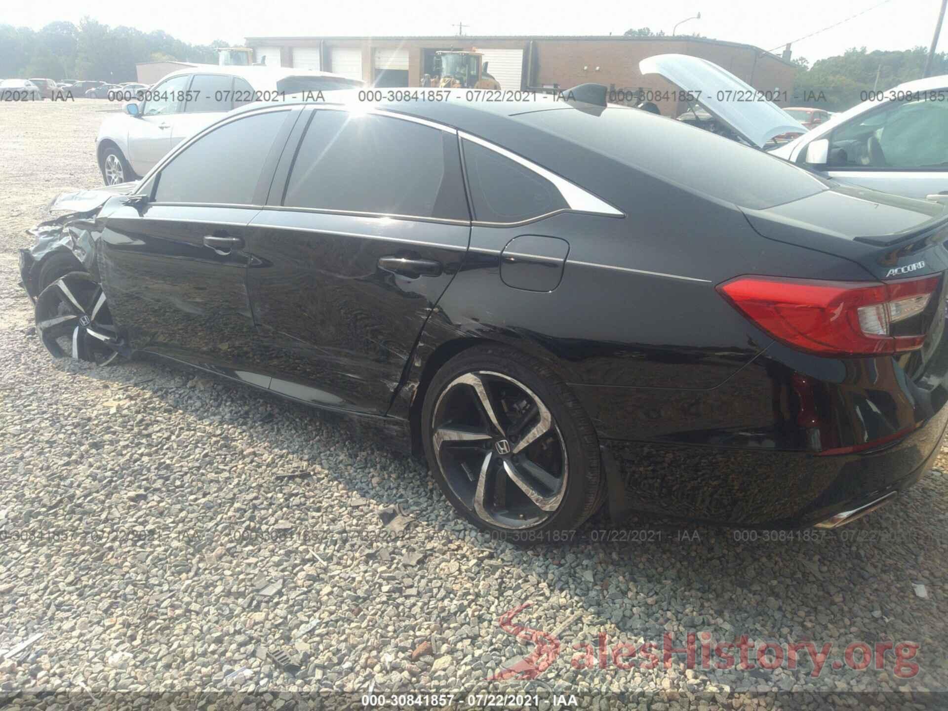 1HGCV1F36JA061355 2018 HONDA ACCORD SEDAN