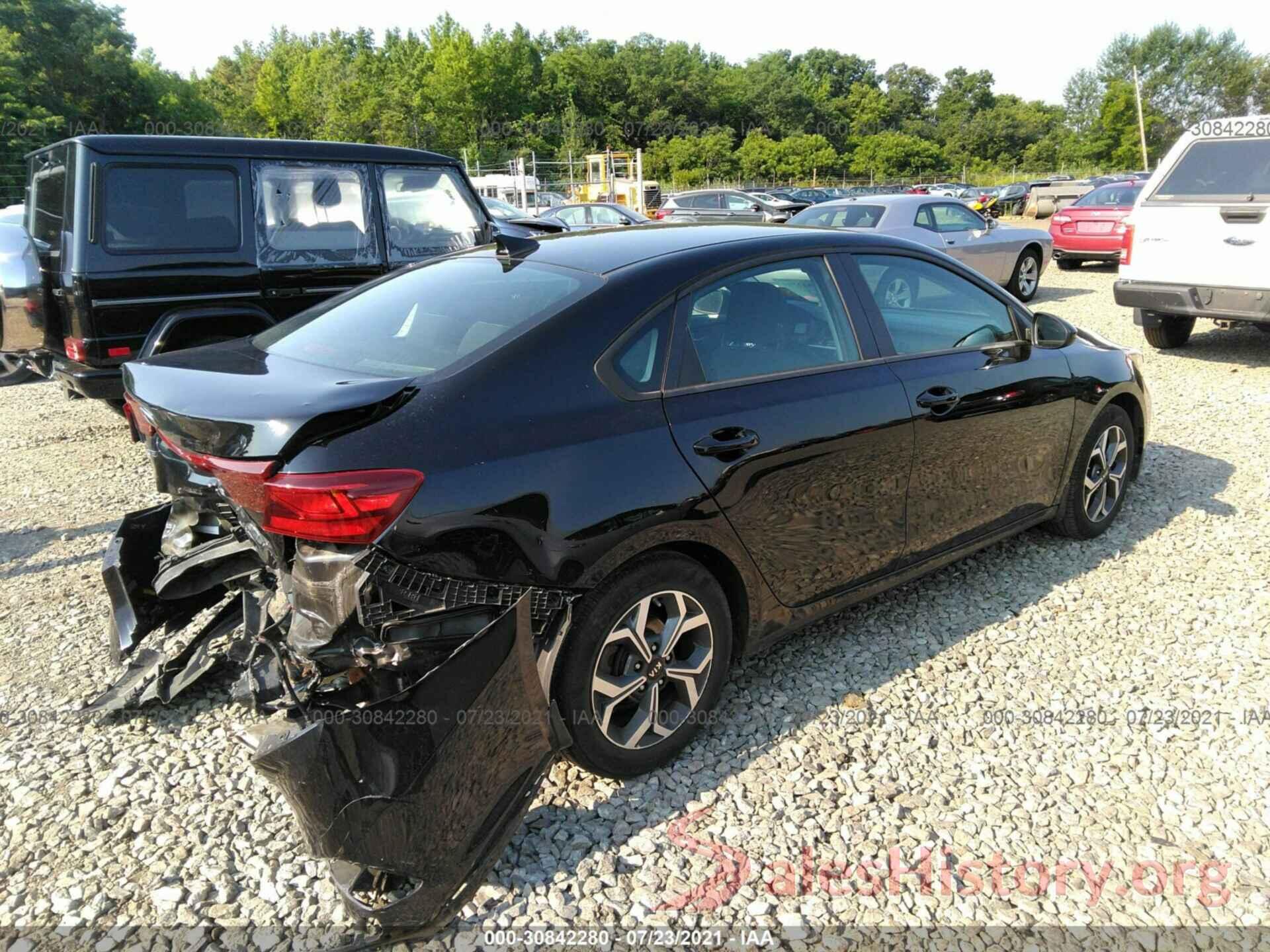 3KPF24AD8KE132351 2019 KIA FORTE