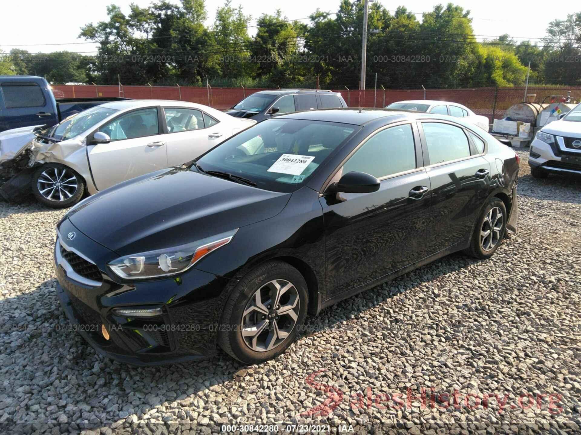 3KPF24AD8KE132351 2019 KIA FORTE