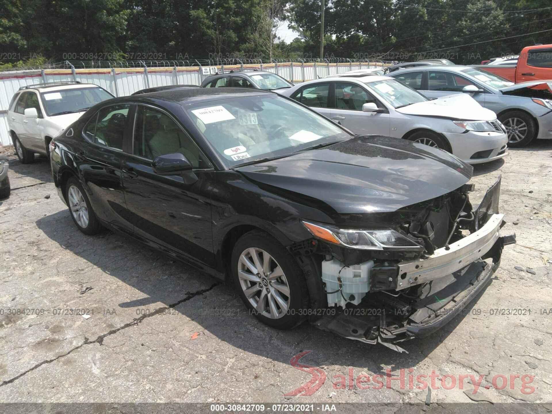 4T1B11HK3KU778902 2019 TOYOTA CAMRY