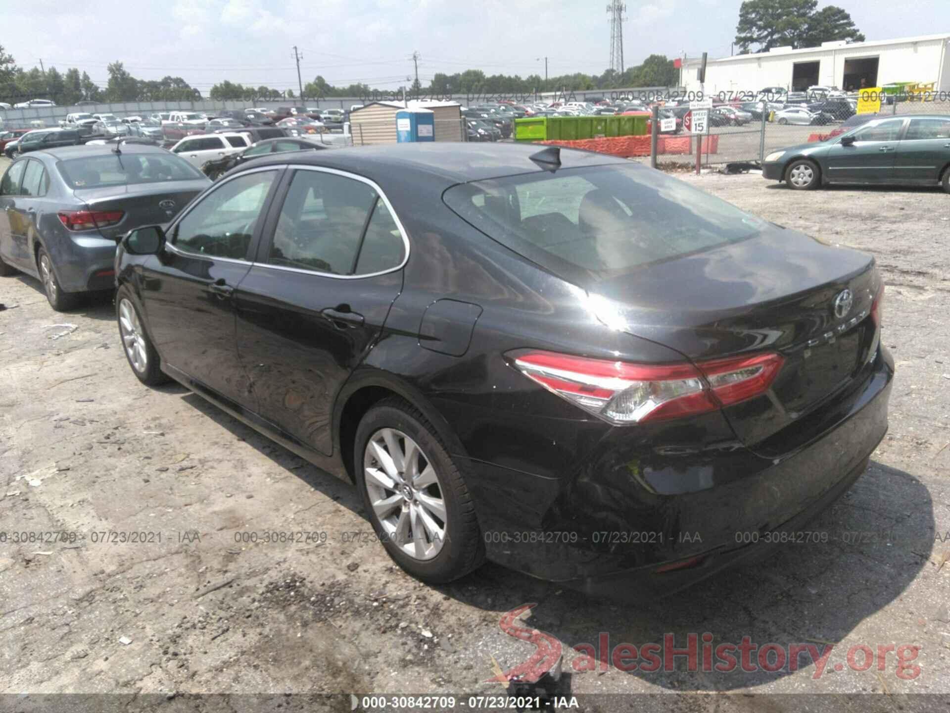 4T1B11HK3KU778902 2019 TOYOTA CAMRY