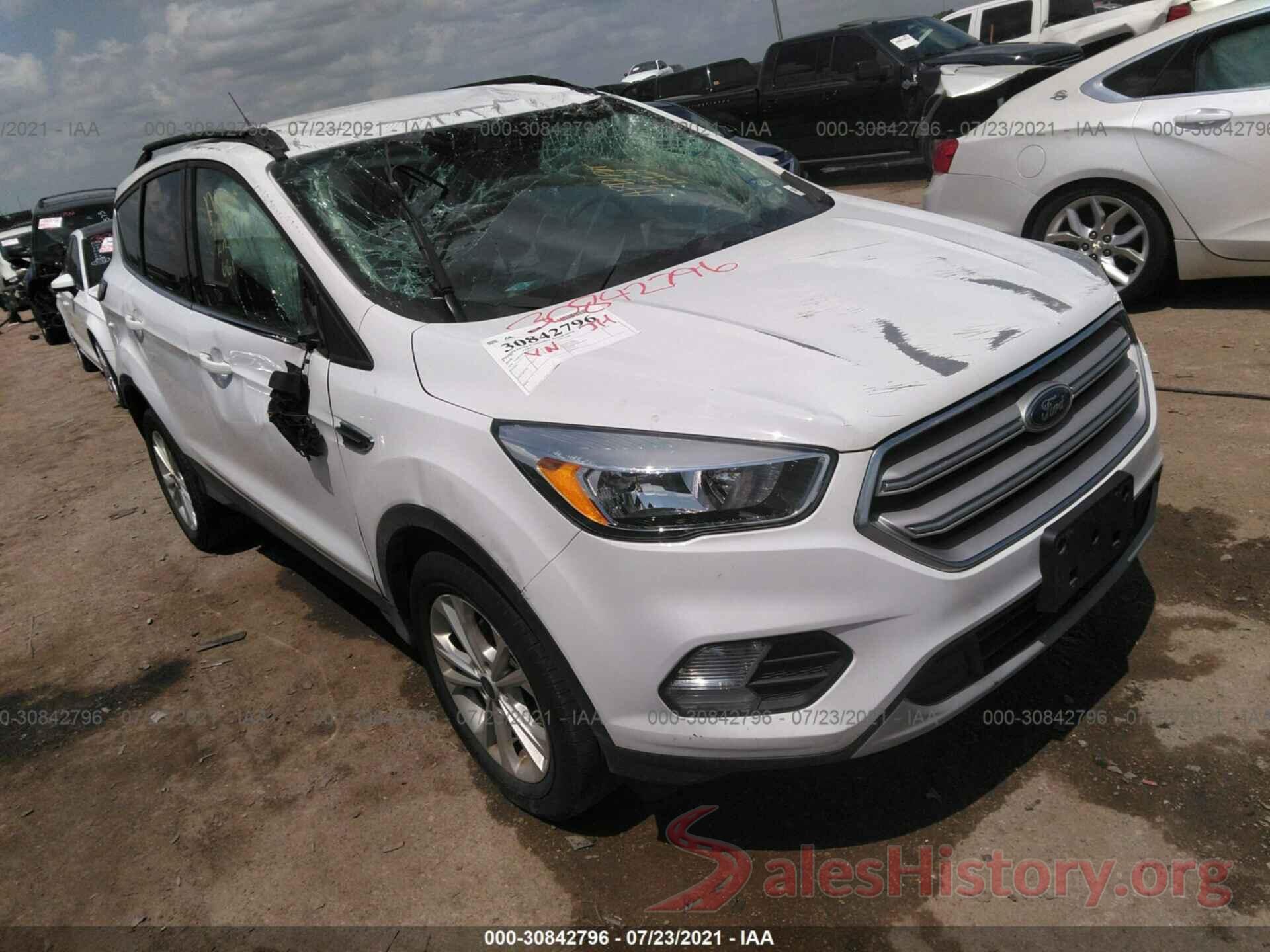 1FMCU0GD0JUD43634 2018 FORD ESCAPE