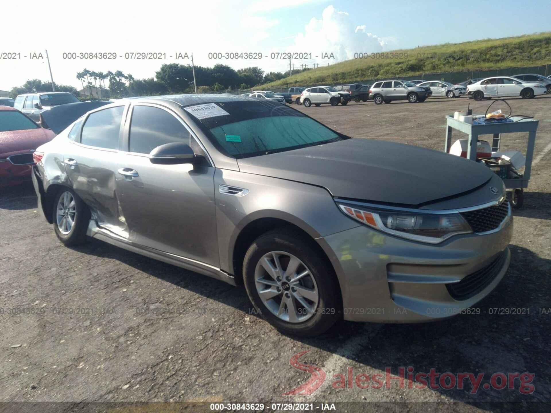 5XXGT4L34HG149038 2017 KIA OPTIMA