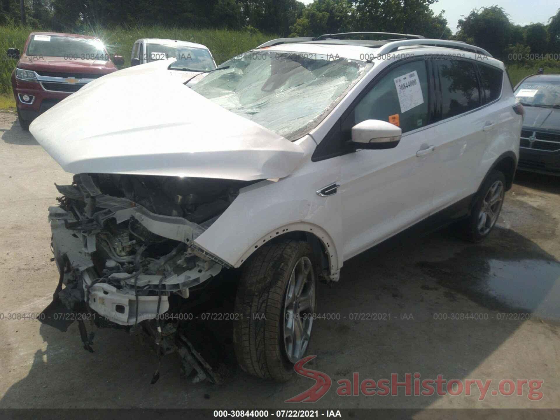 1FMCU9J94HUA02353 2017 FORD ESCAPE