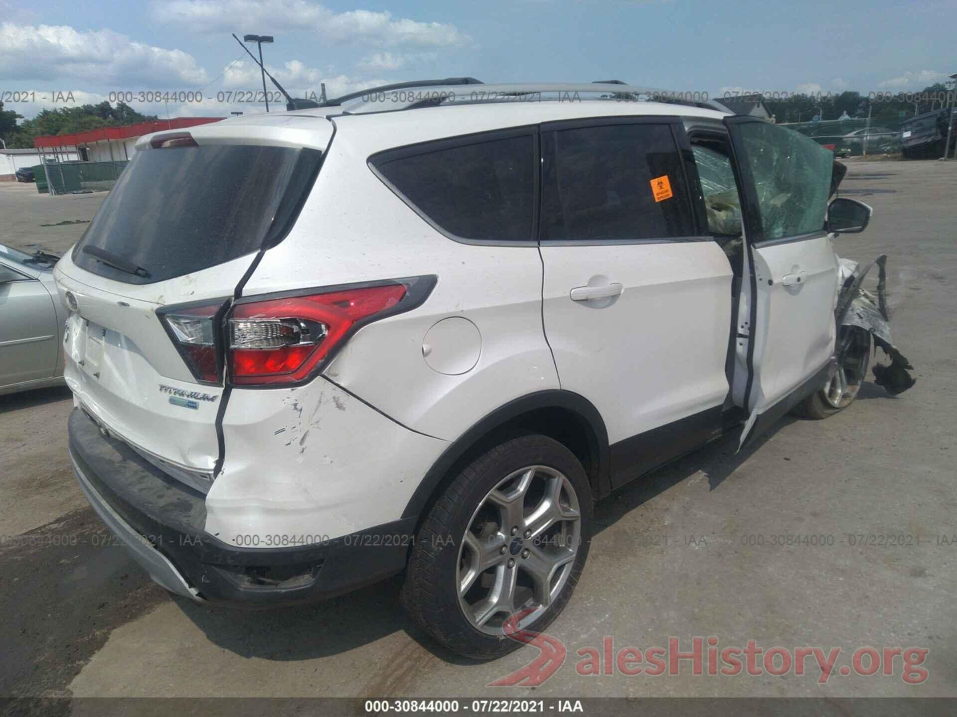 1FMCU9J94HUA02353 2017 FORD ESCAPE