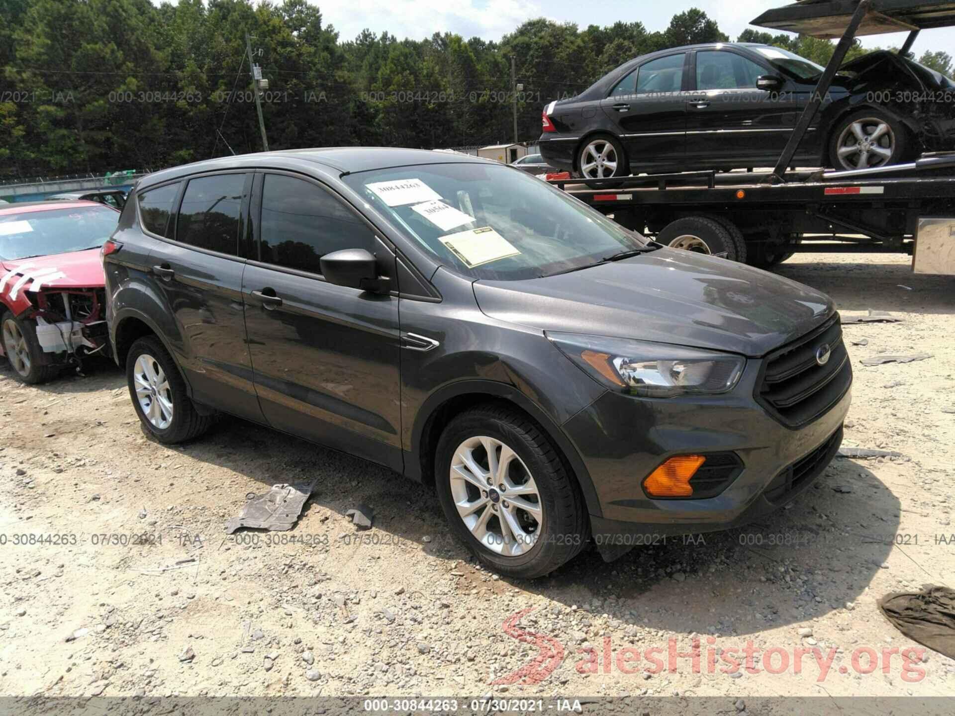 1FMCU0F71JUB03231 2018 FORD ESCAPE