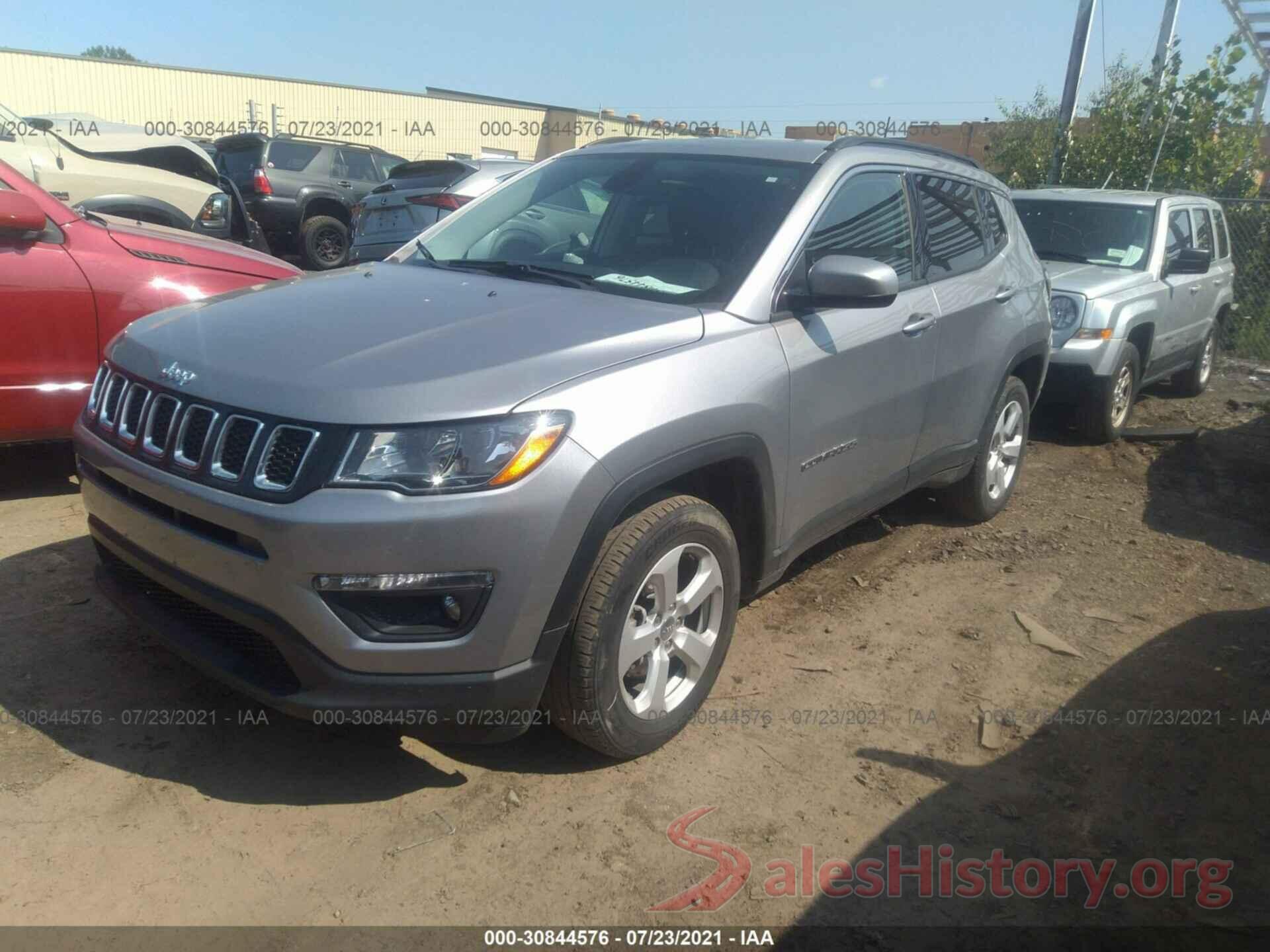 3C4NJDBB8KT629570 2019 JEEP COMPASS