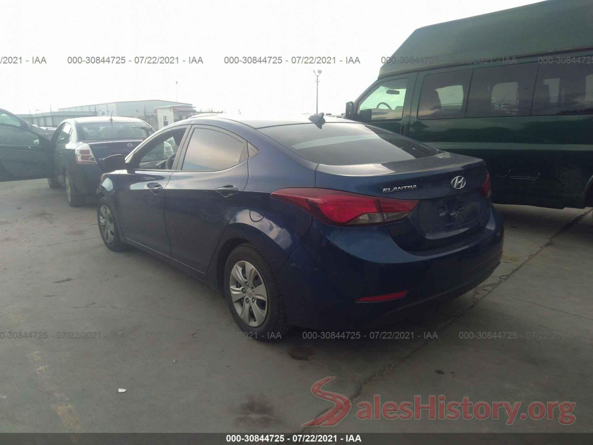 5NPDH4AE5GH725439 2016 HYUNDAI ELANTRA