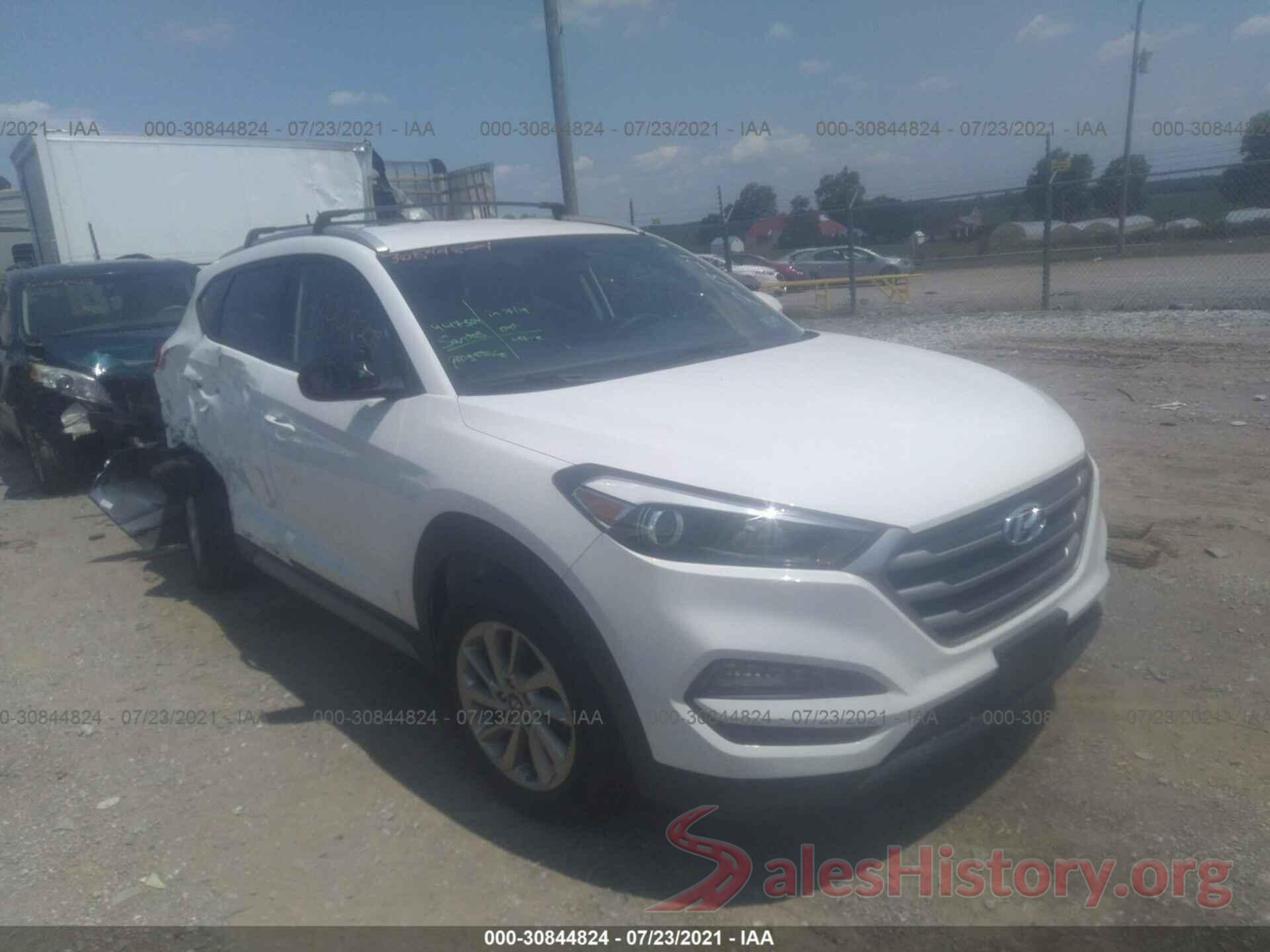 KM8J3CA40HU398325 2017 HYUNDAI TUCSON