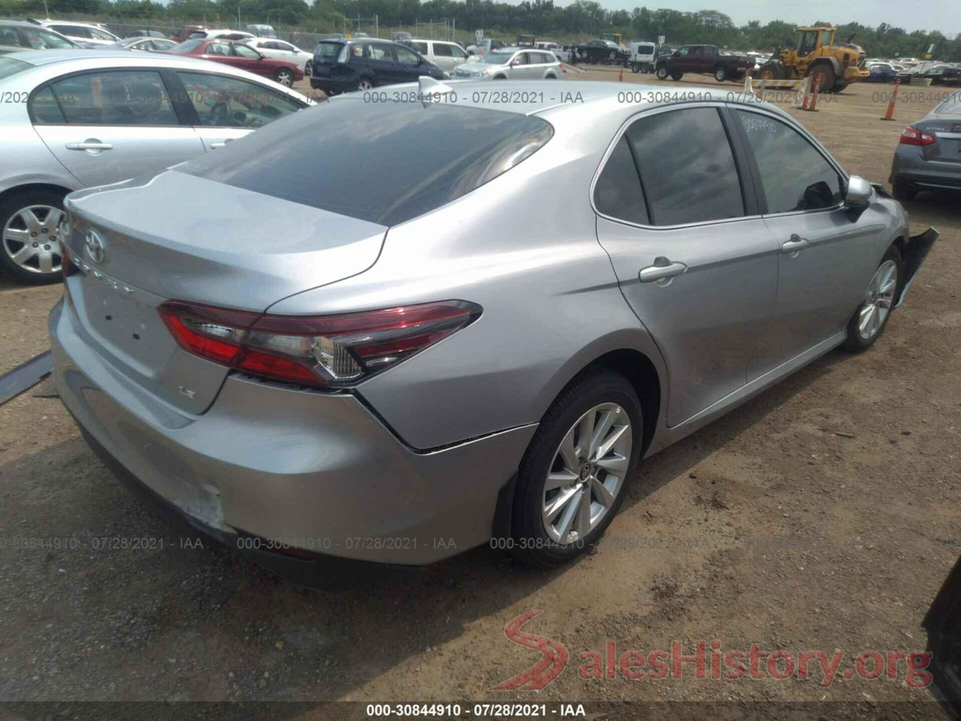 4T1C11AK0MU550857 2021 TOYOTA CAMRY