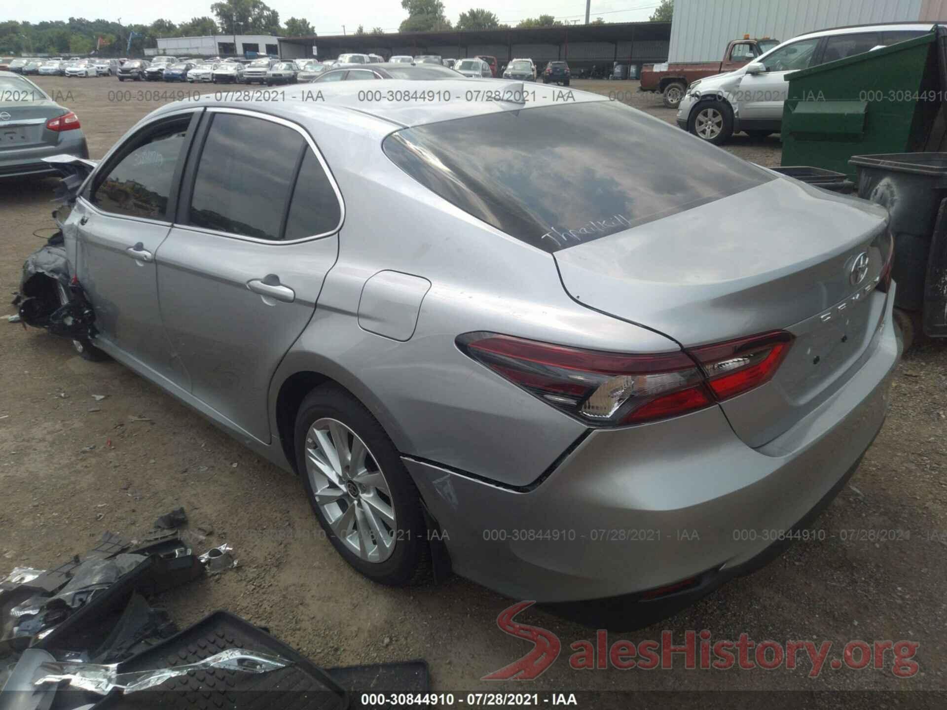 4T1C11AK0MU550857 2021 TOYOTA CAMRY