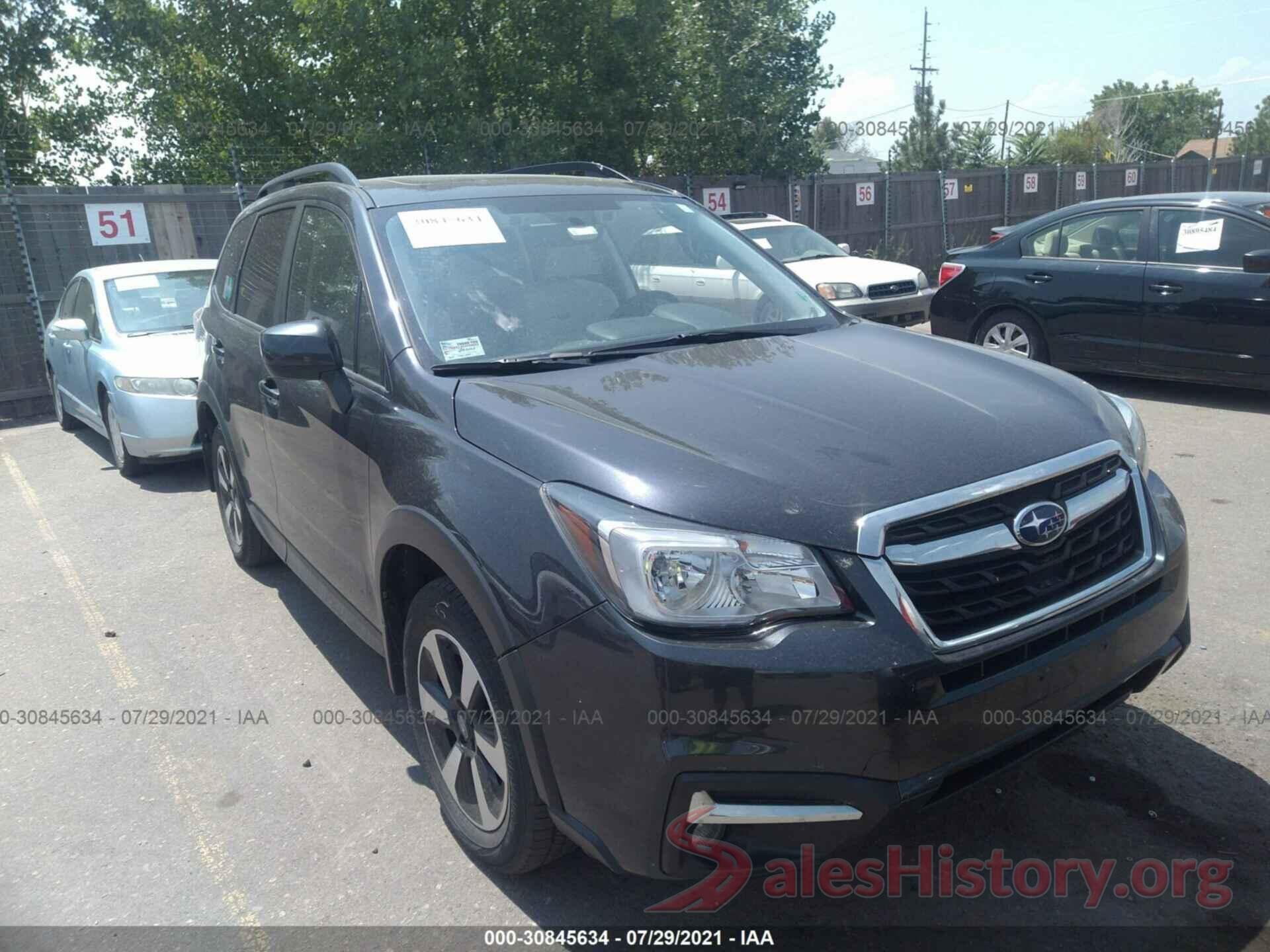 JF2SJAGC4JH498641 2018 SUBARU FORESTER