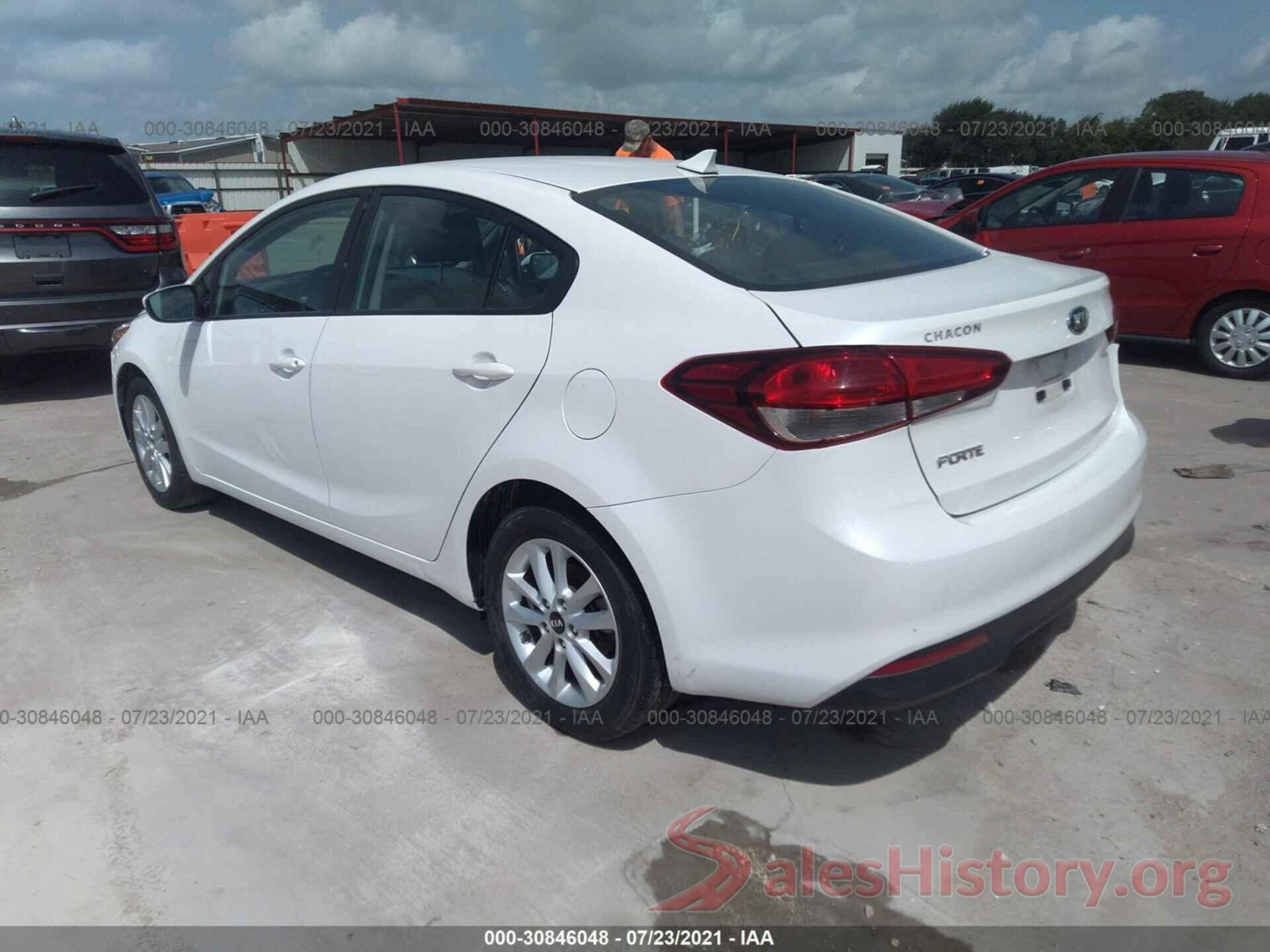 3KPFL4A77HE117419 2017 KIA FORTE