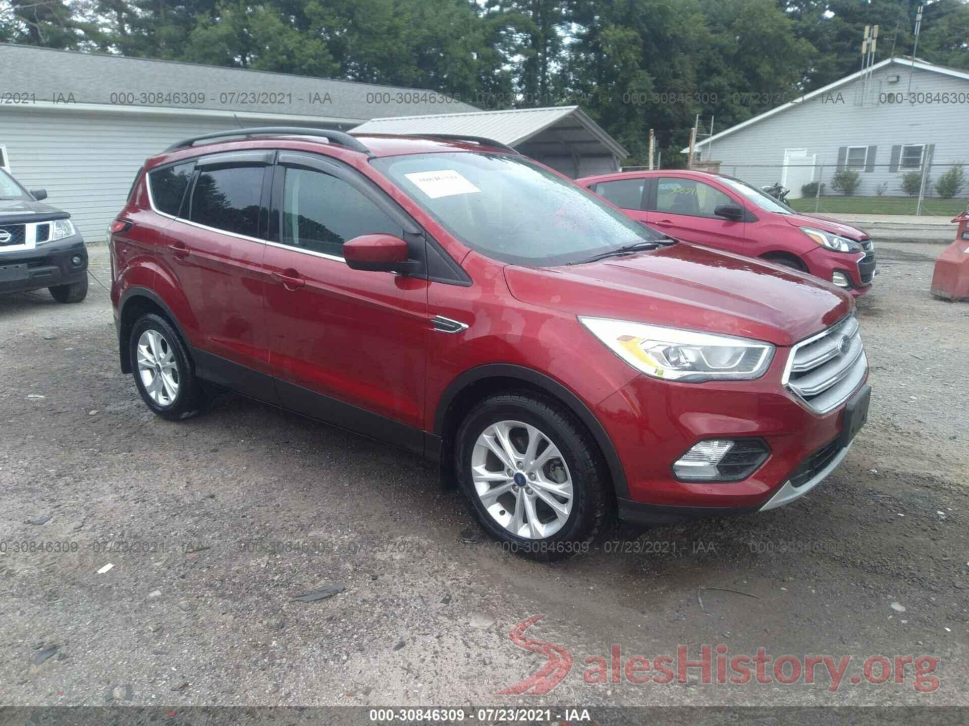 1FMCU0HD3JUA50972 2018 FORD ESCAPE