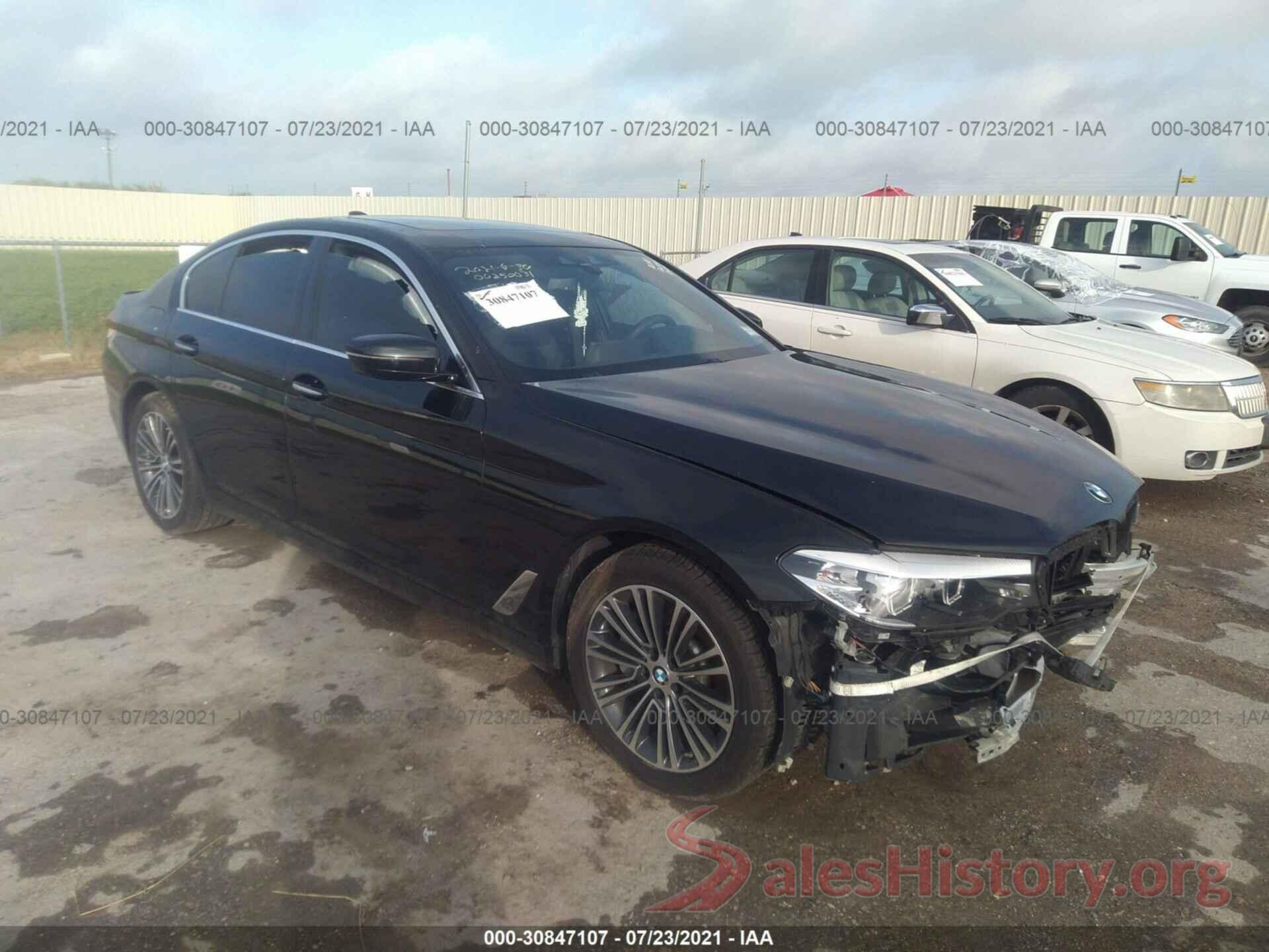 WBAJA5C56JG899944 2018 BMW 5 SERIES