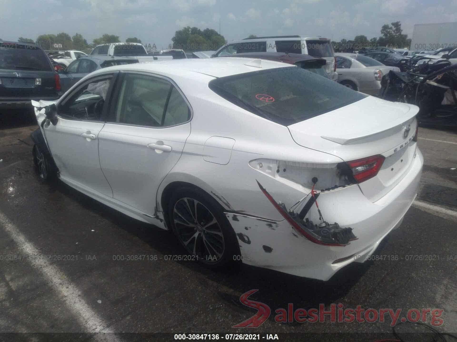 JTNB11HK6K3082413 2019 TOYOTA CAMRY