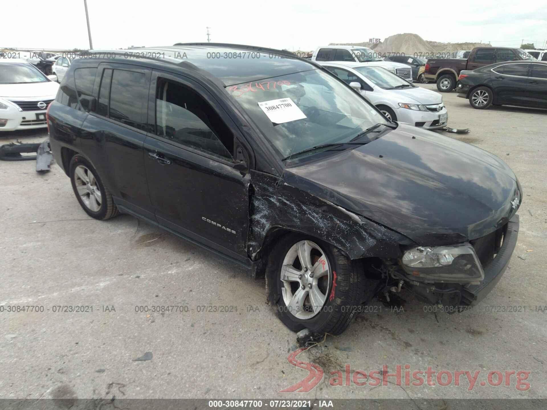 1C4NJCBA2GD512663 2016 JEEP COMPASS