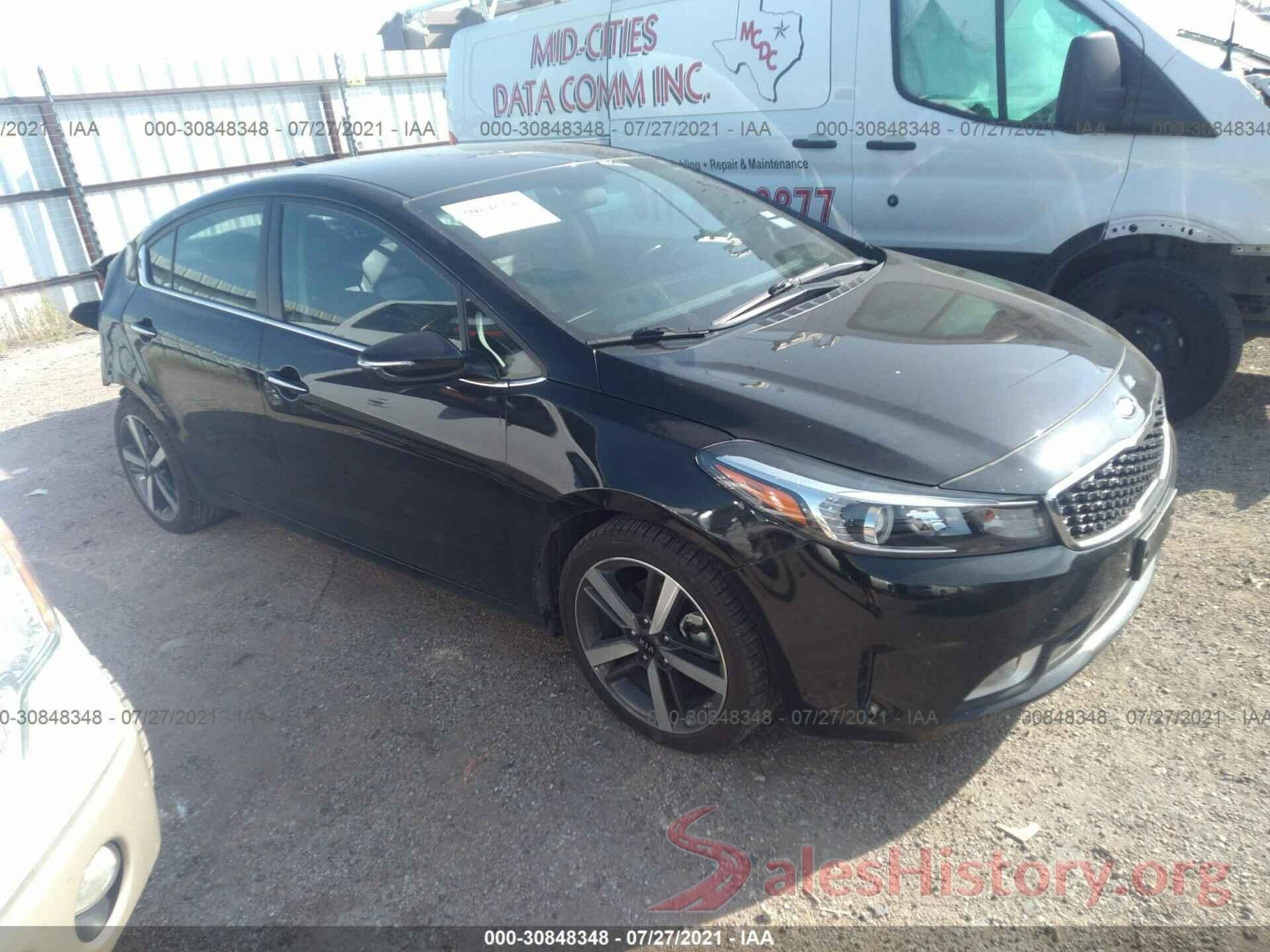 3KPFL4A88JE239379 2018 KIA FORTE