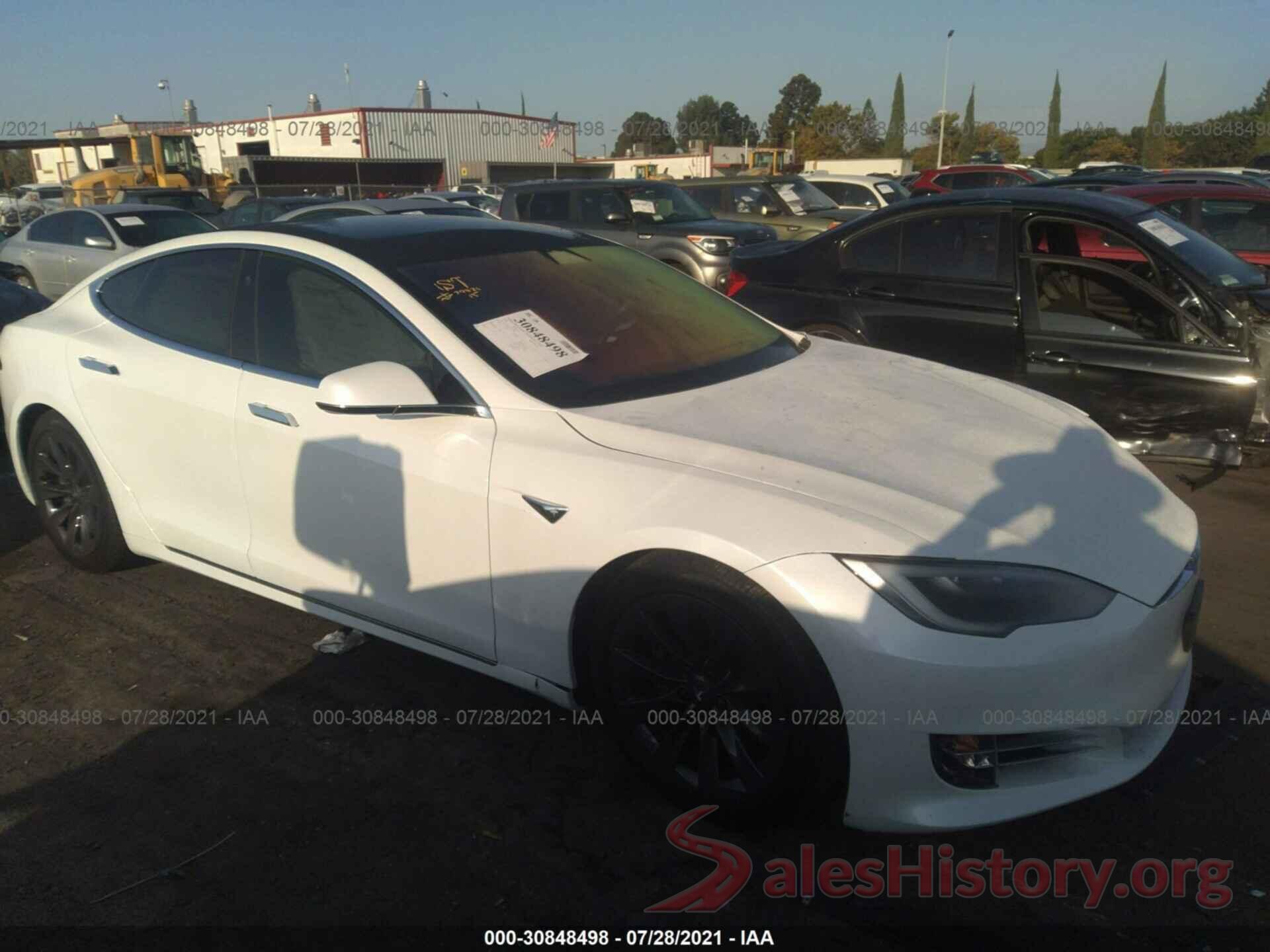 5YJSA1E21JF259881 2018 TESLA MODEL S