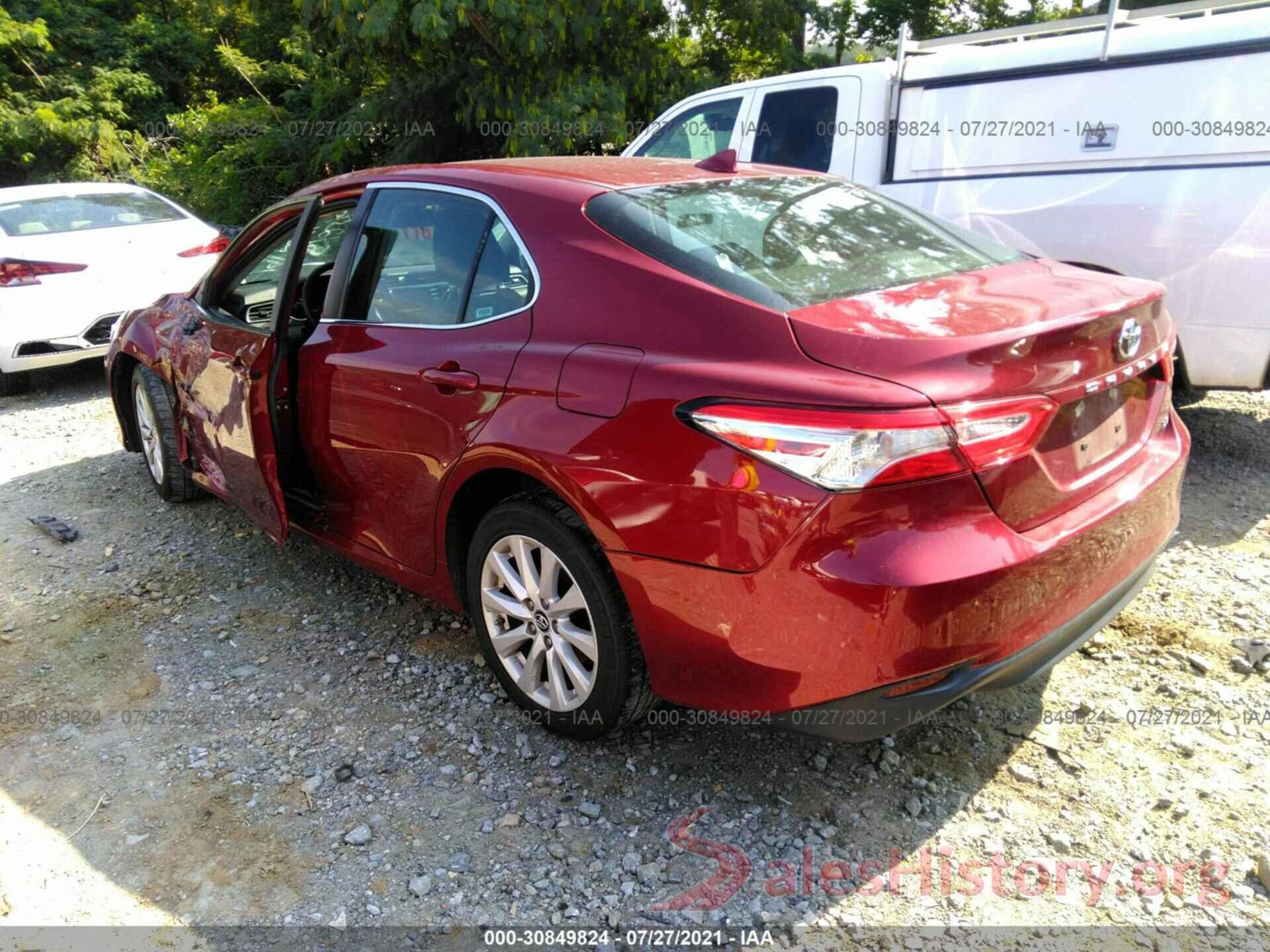 4T1B11HK2KU682856 2019 TOYOTA CAMRY