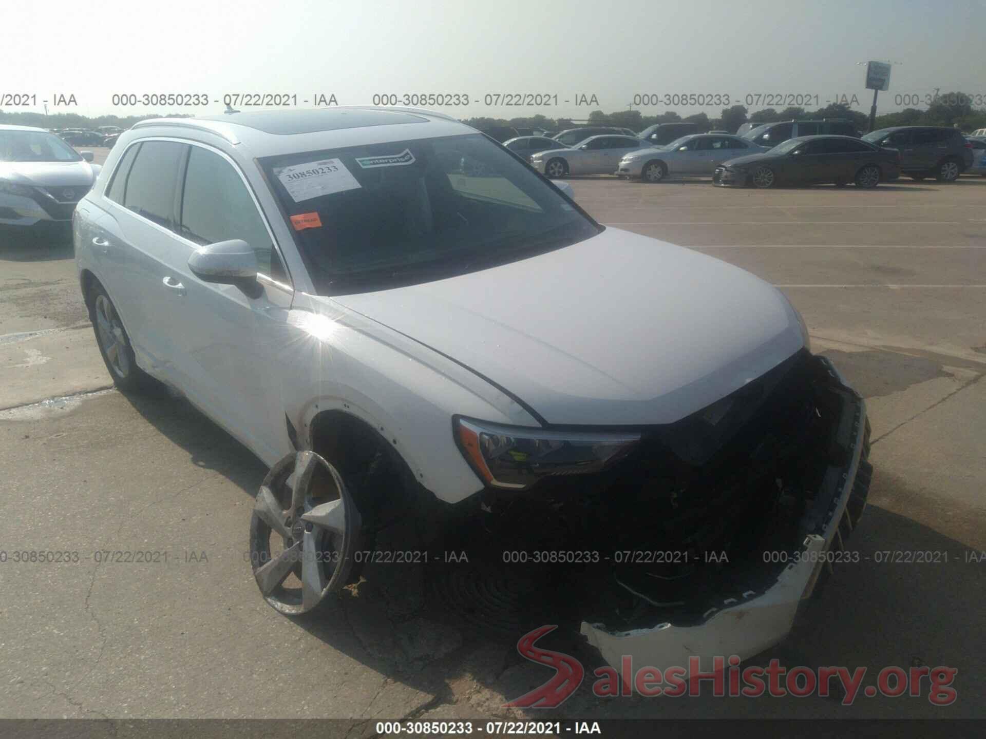 WA1AECF37L1030906 2020 AUDI Q3